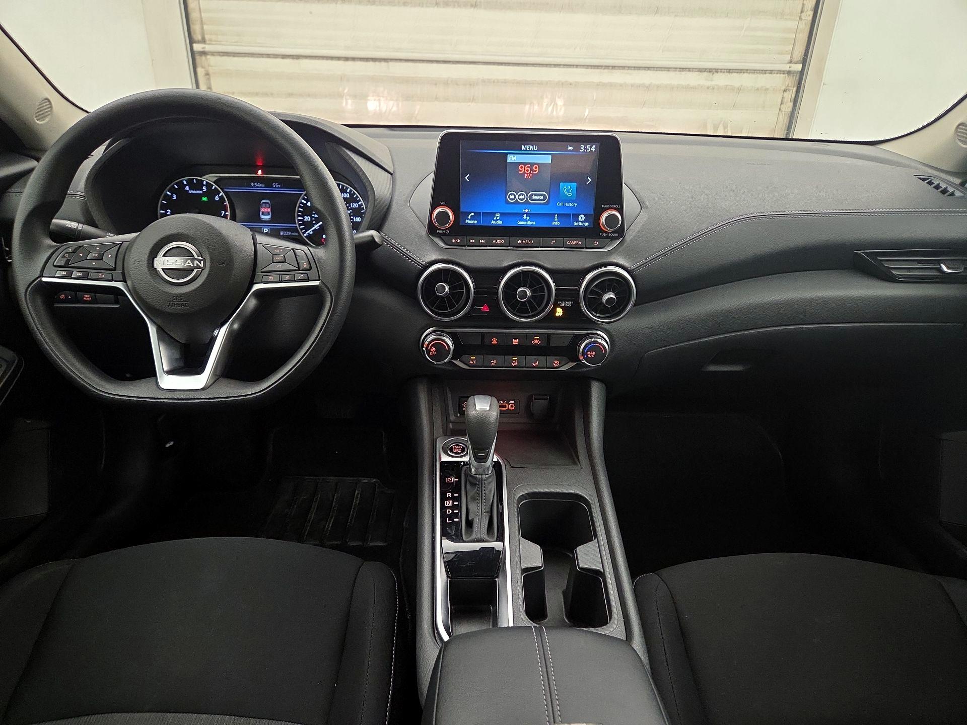 Thumbnail: 2025 Nissan Sentra - 9