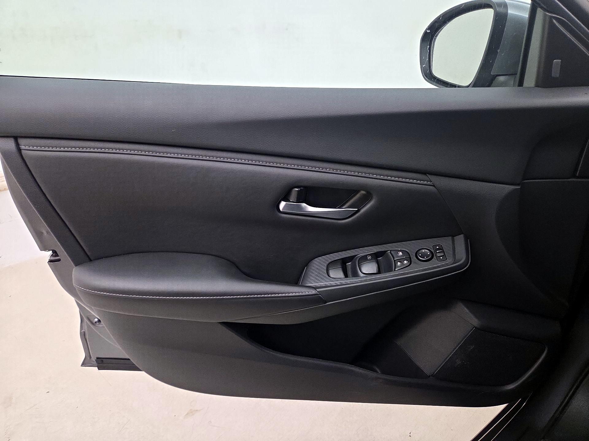 Thumbnail: 2025 Nissan Sentra - 12