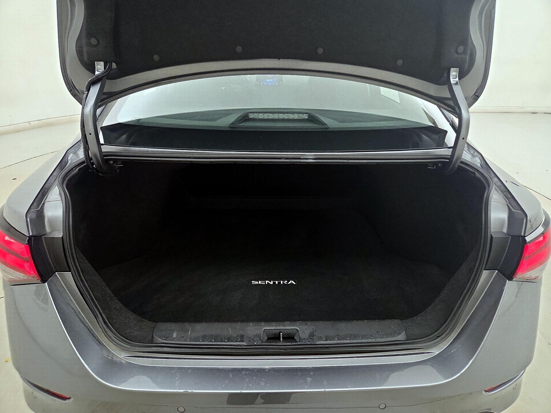 Thumbnail: 2025 Nissan Sentra - 20