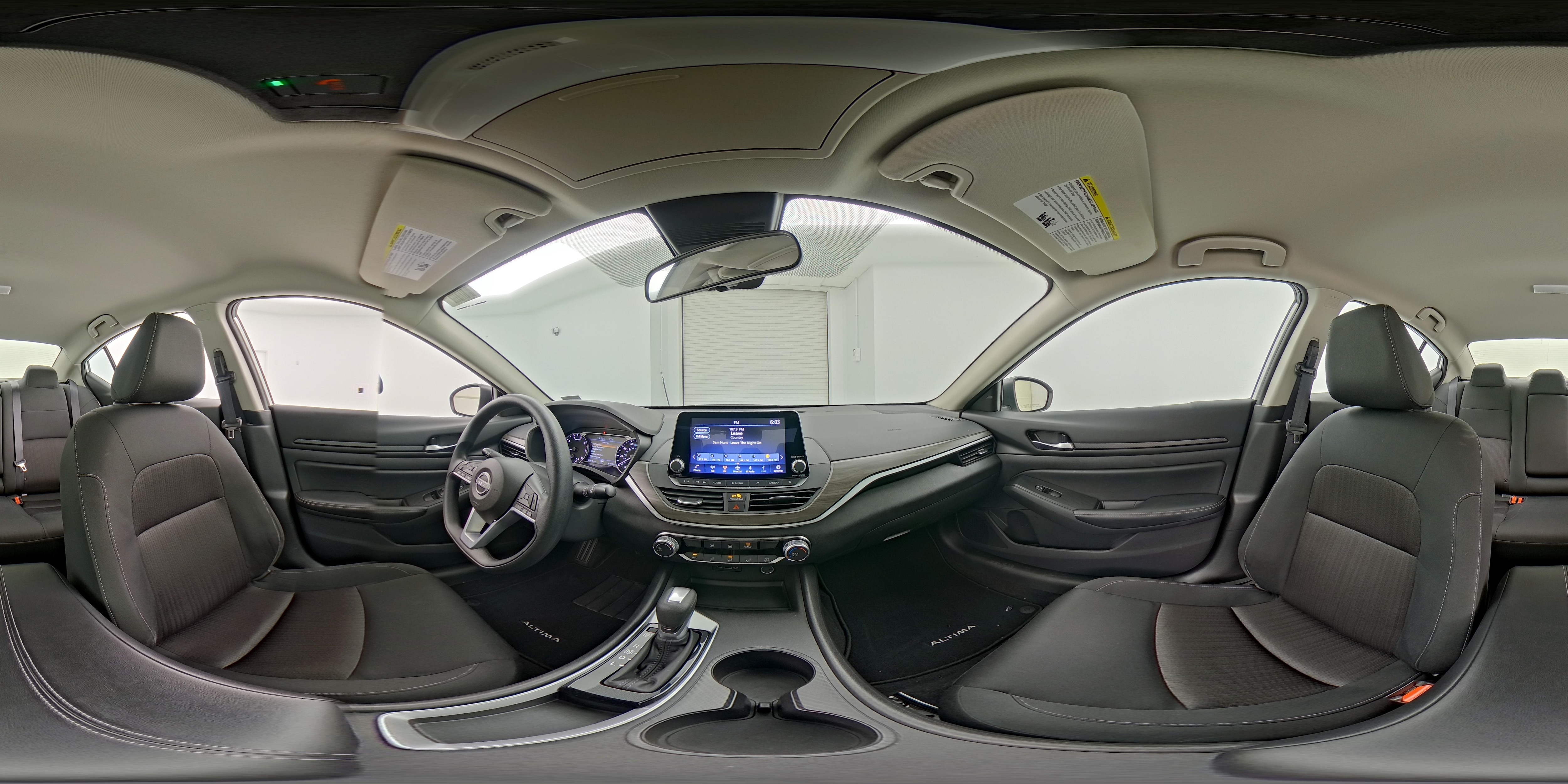 2025 Nissan Altima SV - Photo 24