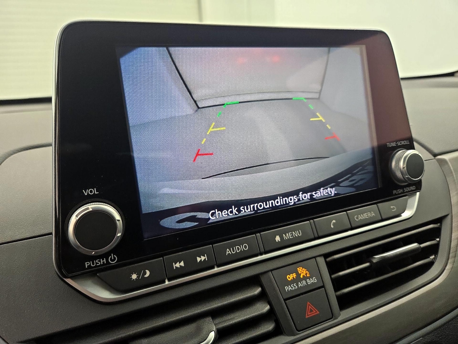 2025 Nissan Altima SV - Photo 15