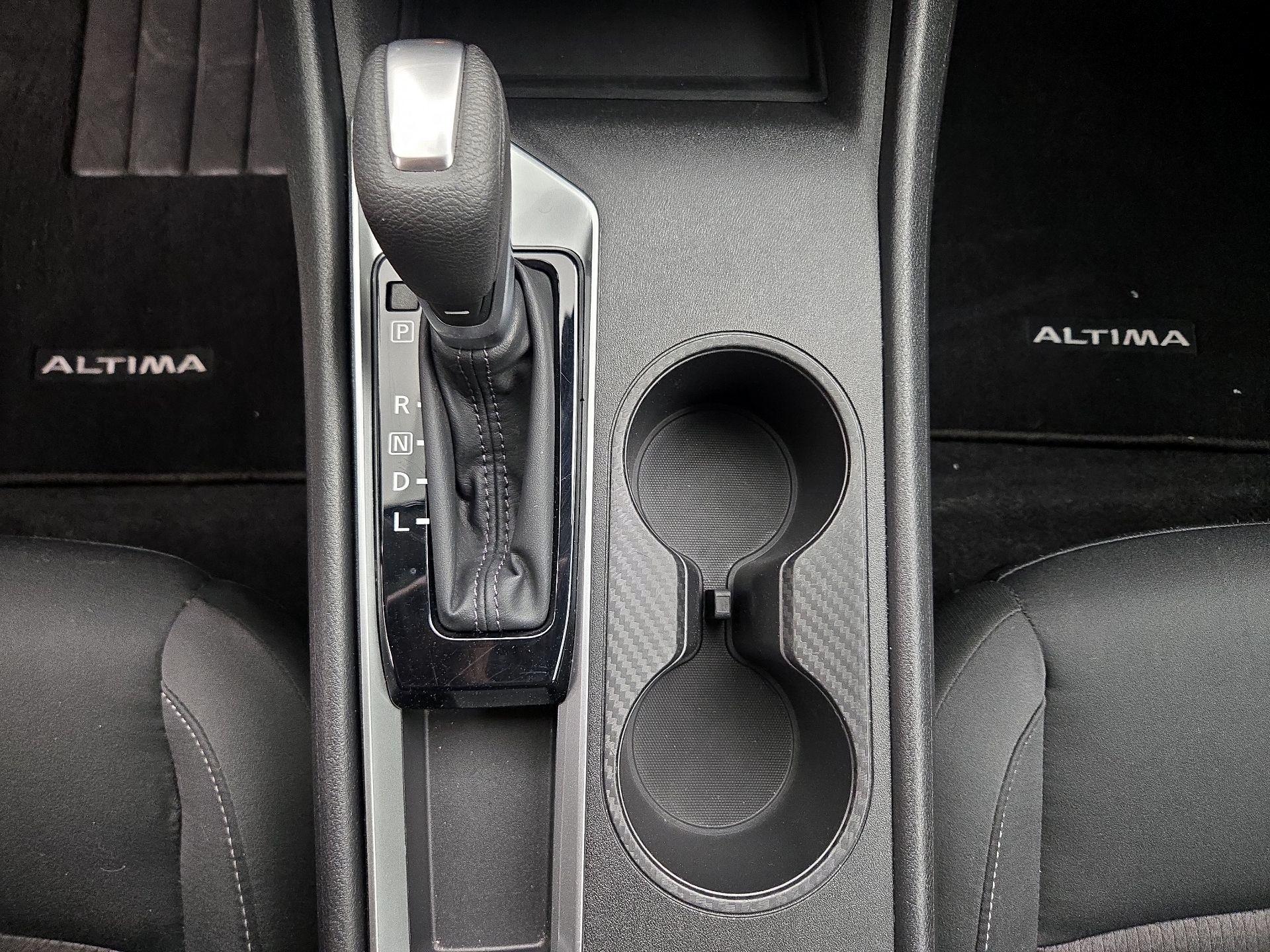 Thumbnail: 2025 Nissan Altima - 17