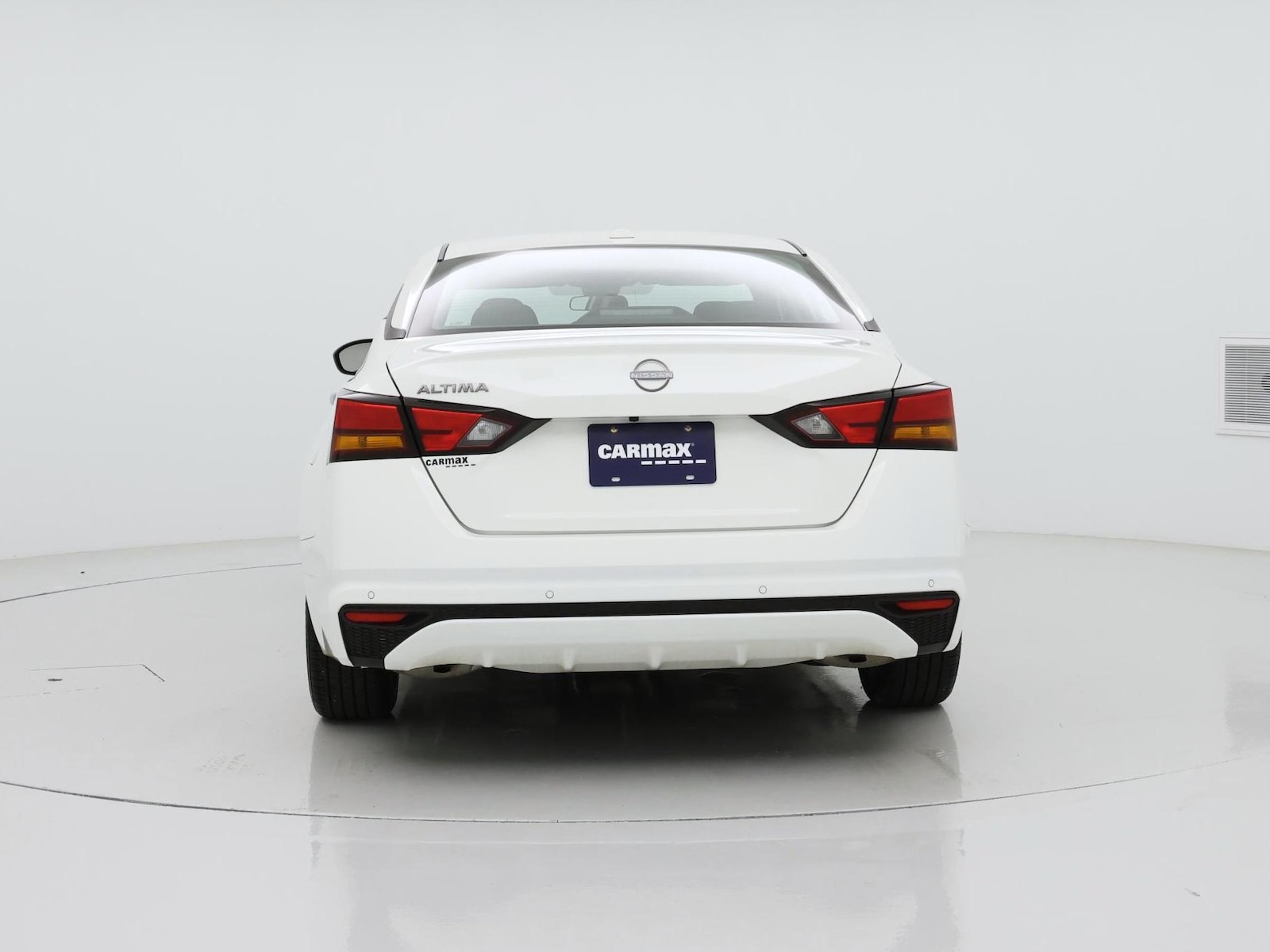 2025 Nissan Altima SV - Photo 7