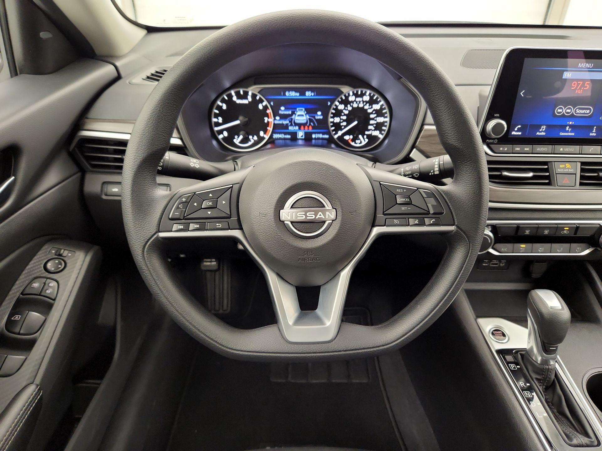 Thumbnail: 2025 Nissan Altima - 10