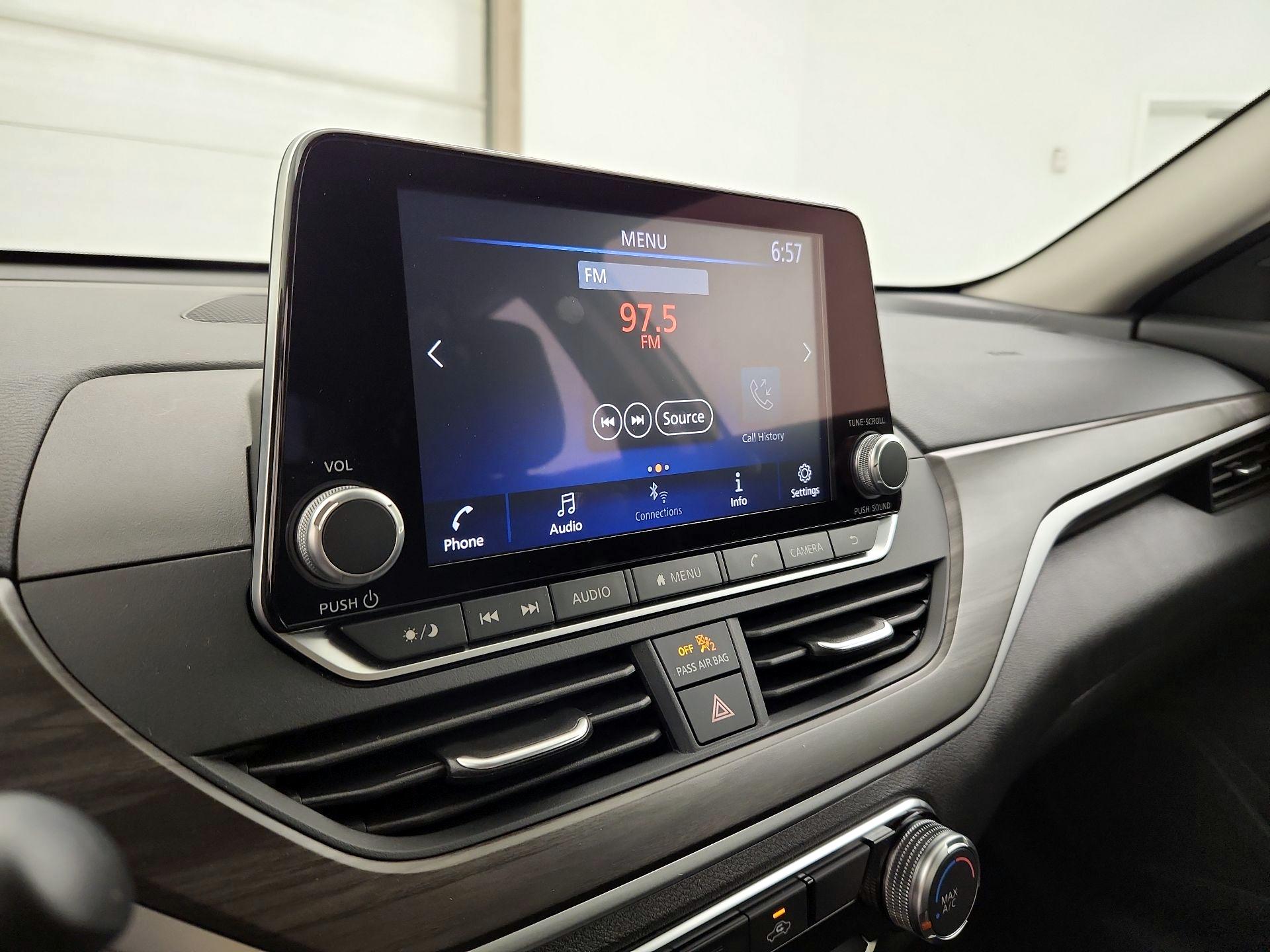 Thumbnail: 2025 Nissan Altima - 15