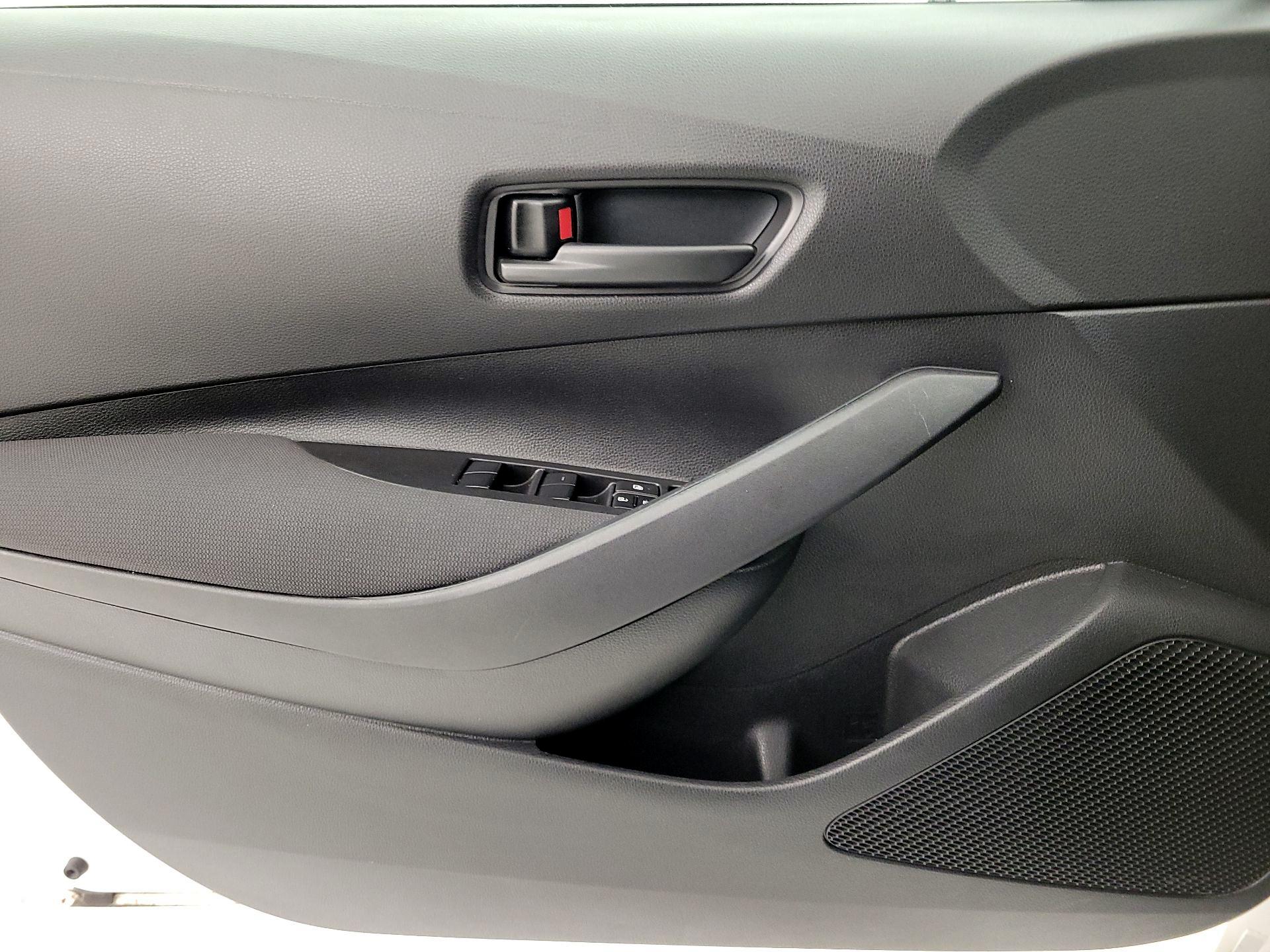 Thumbnail: 2025 Toyota Corolla - 12