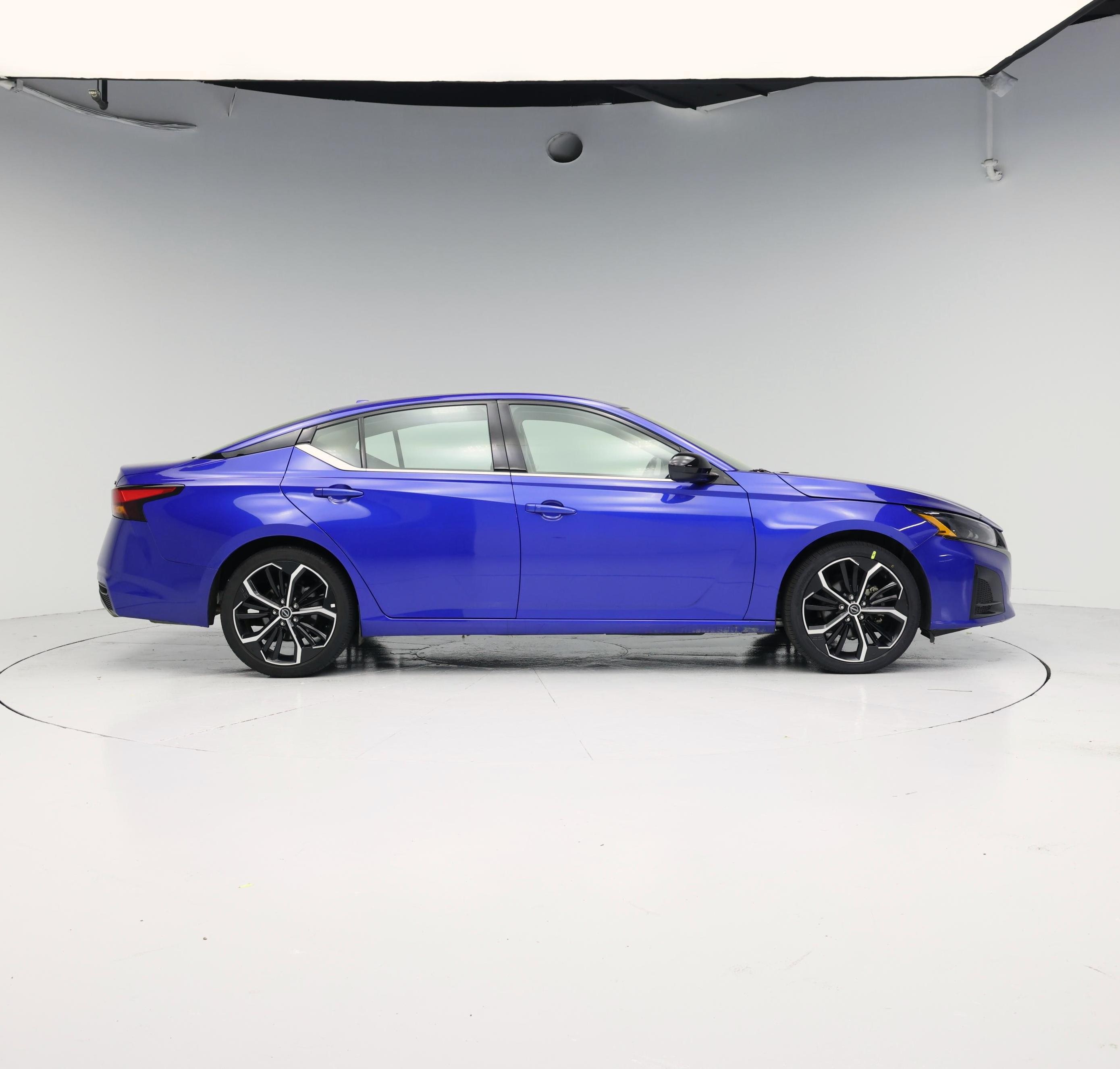 Thumbnail: 2025 Nissan Altima - 7