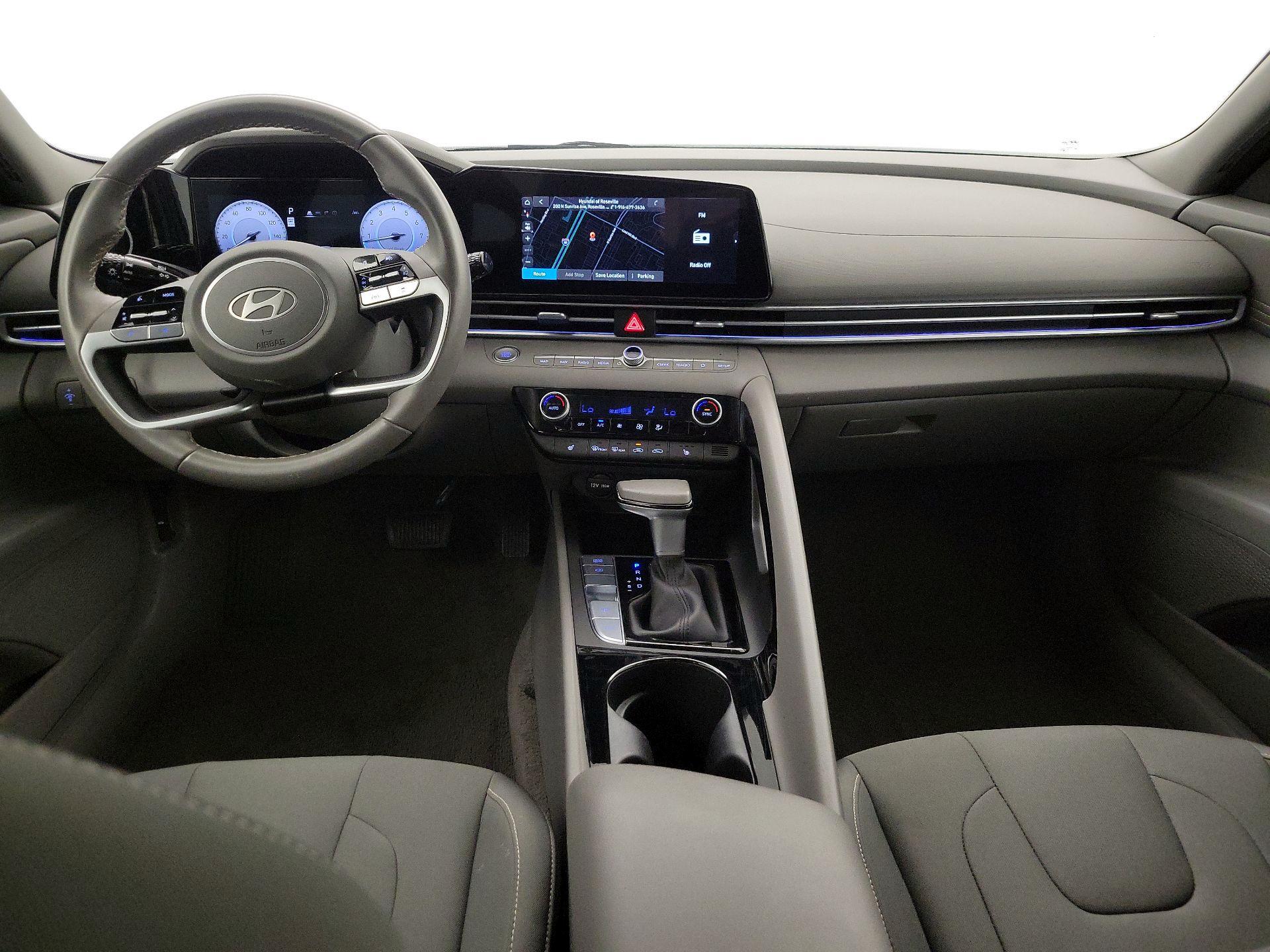 Thumbnail: 2025 Hyundai Elantra - 9