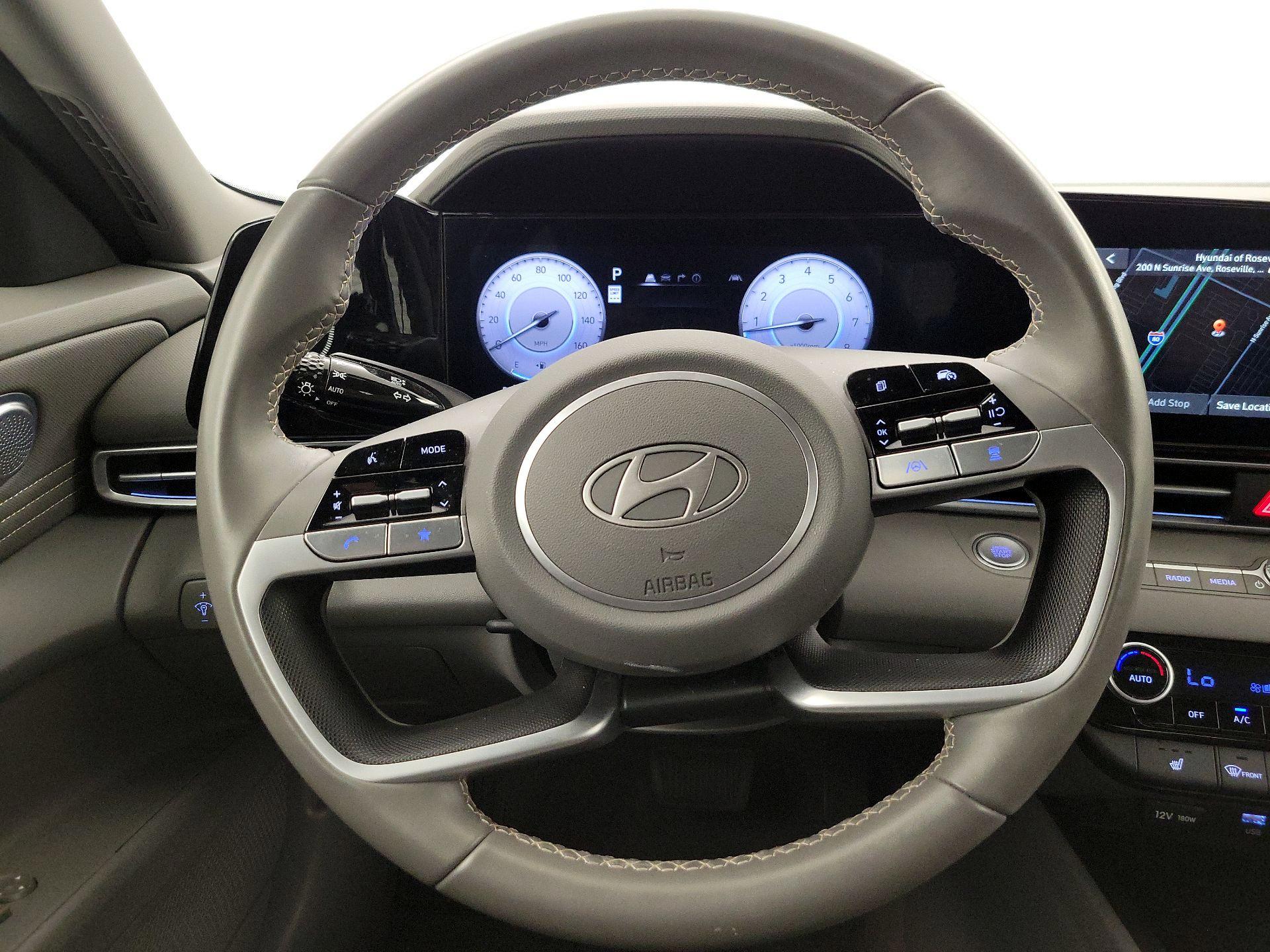 Thumbnail: 2025 Hyundai Elantra - 10