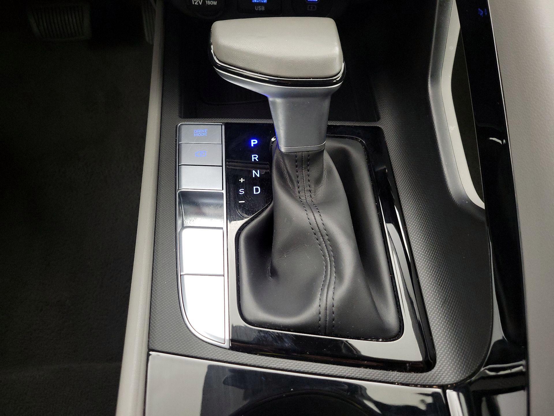 Thumbnail: 2025 Hyundai Elantra - 18