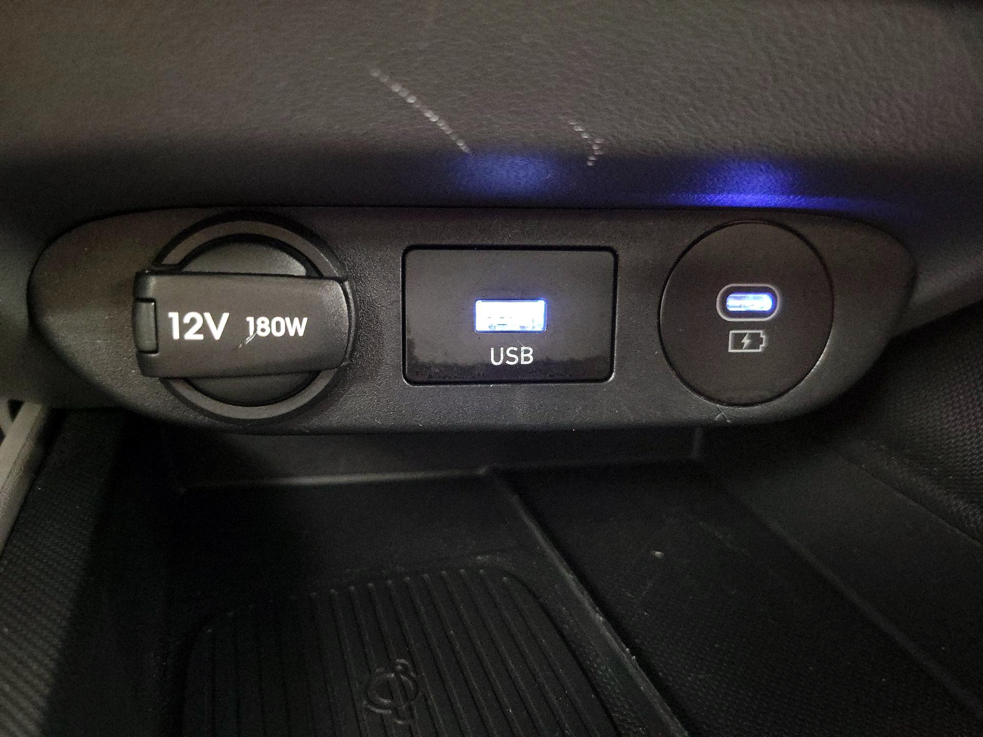 Thumbnail: 2025 Hyundai Elantra - 19