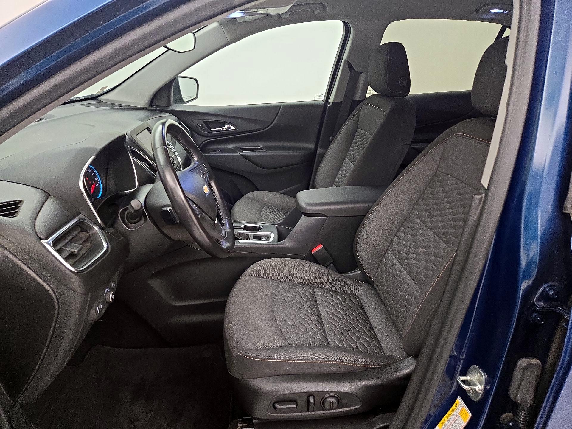 Thumbnail: 2020 Chevrolet Equinox - 11