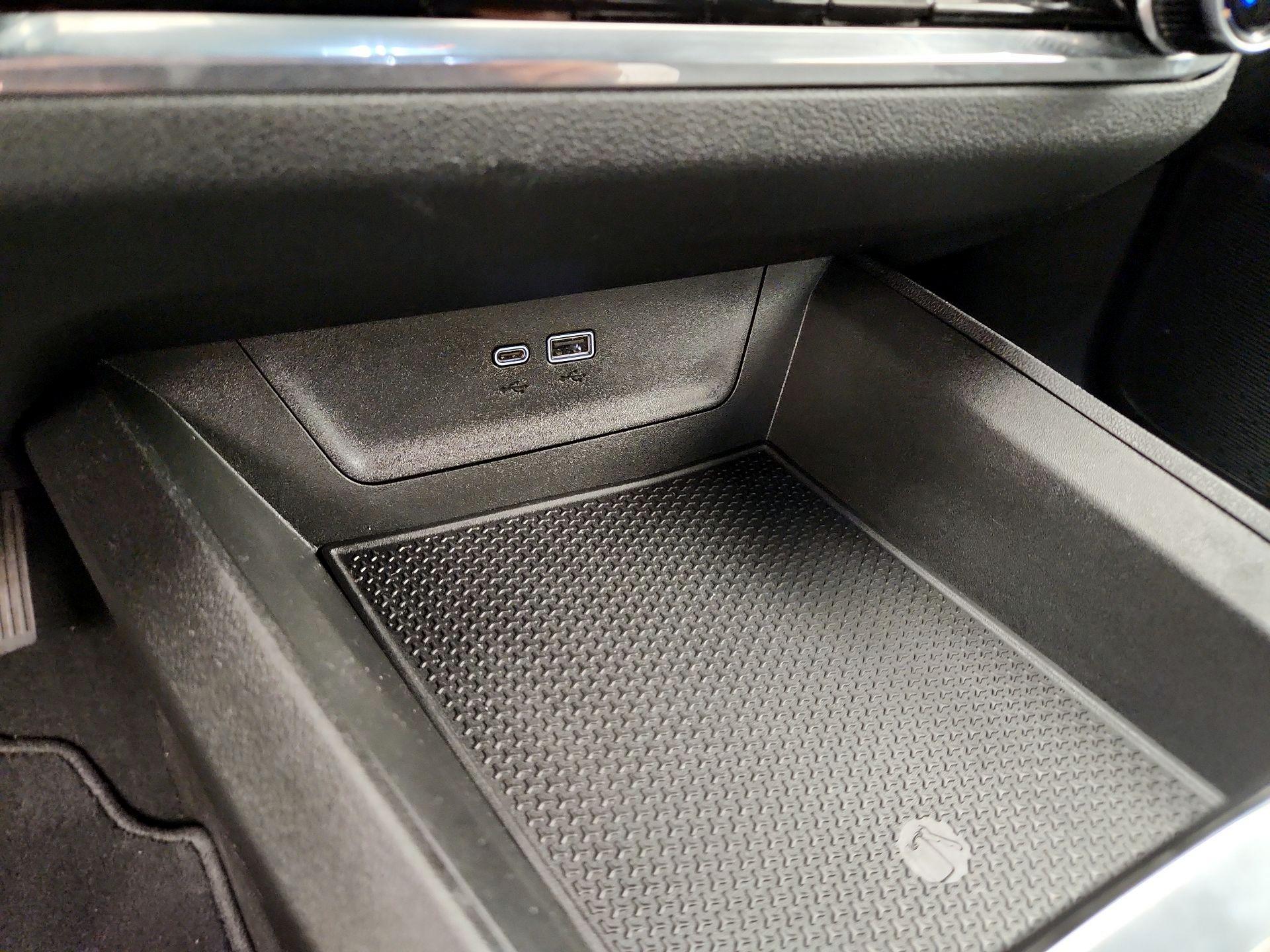 Thumbnail: 2025 Chevrolet Equinox - 18