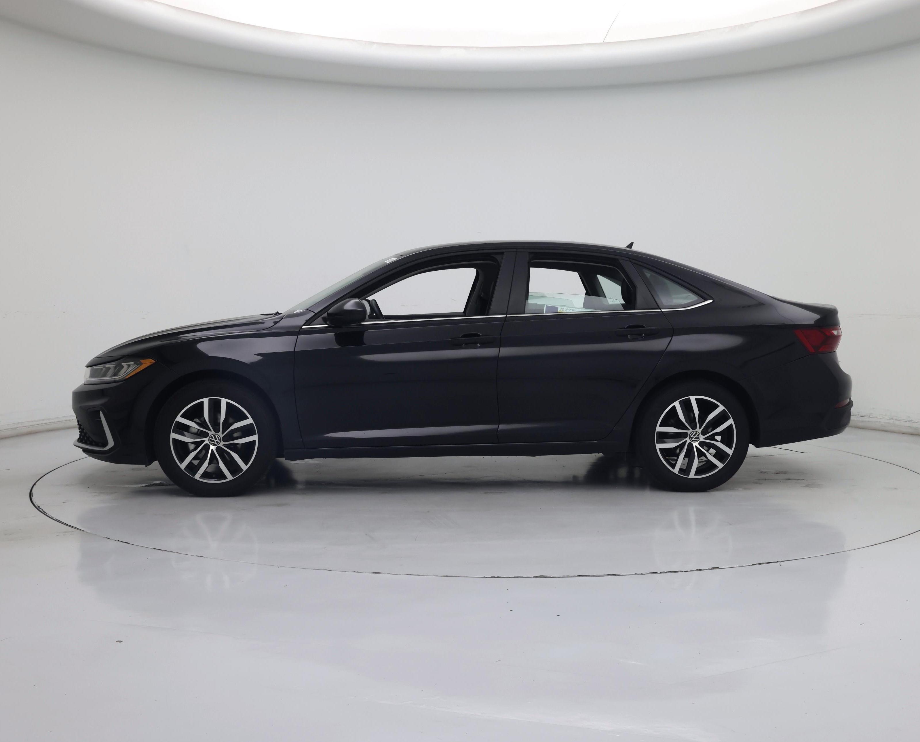 Thumbnail: 2025 Volkswagen Jetta - 3
