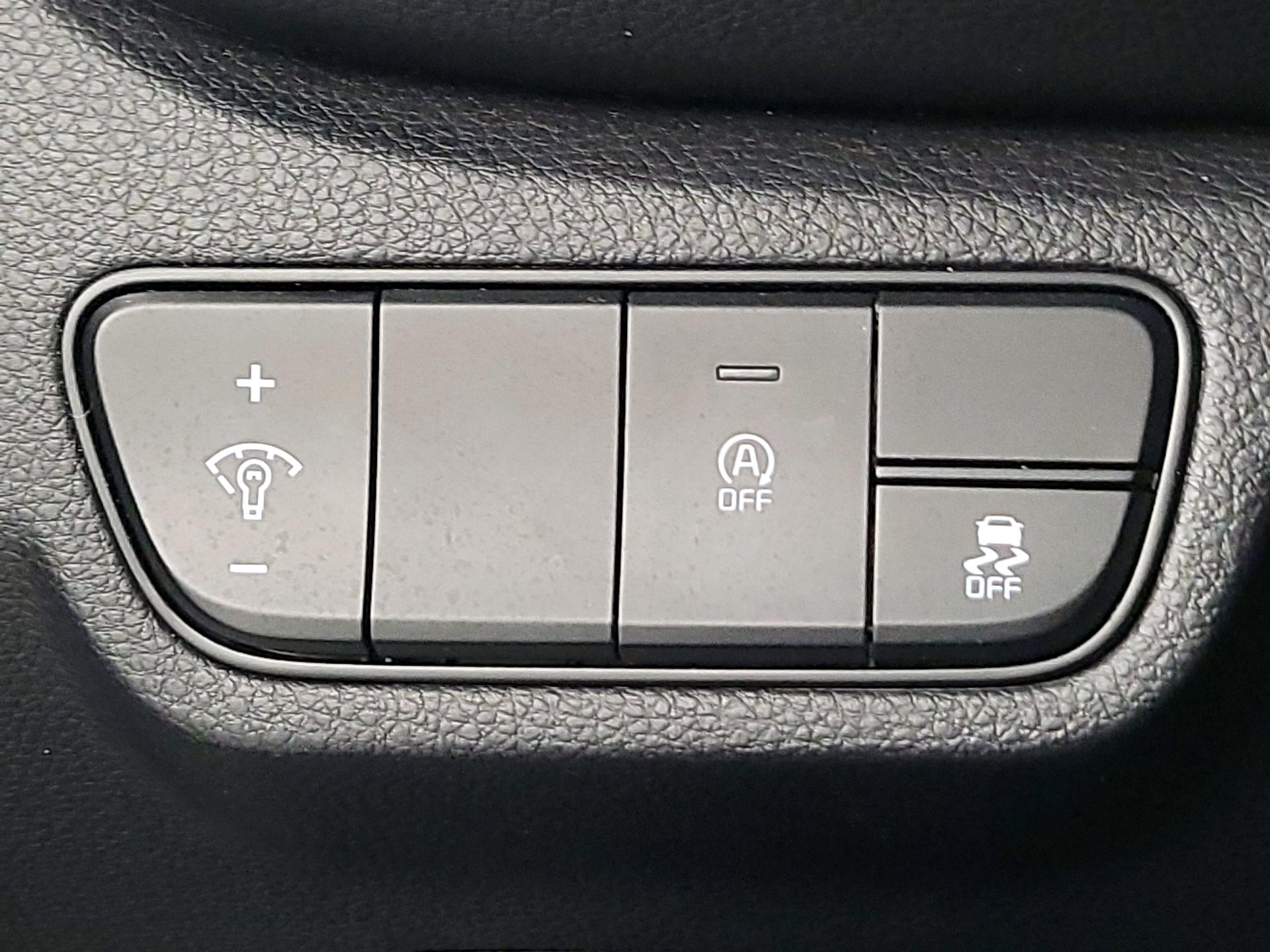 Thumbnail: 2025 Kia Seltos - 13