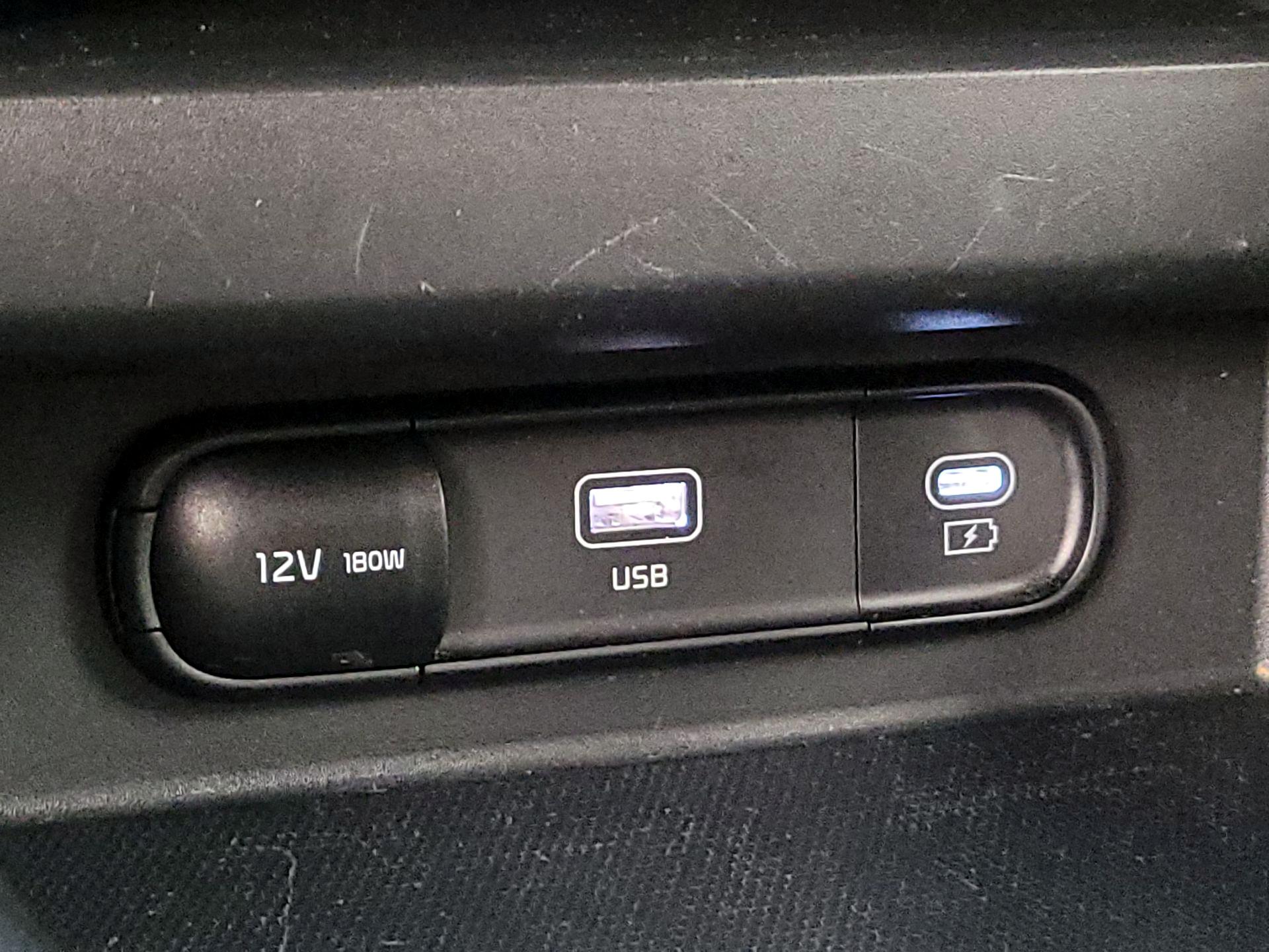 Thumbnail: 2025 Kia Seltos - 19