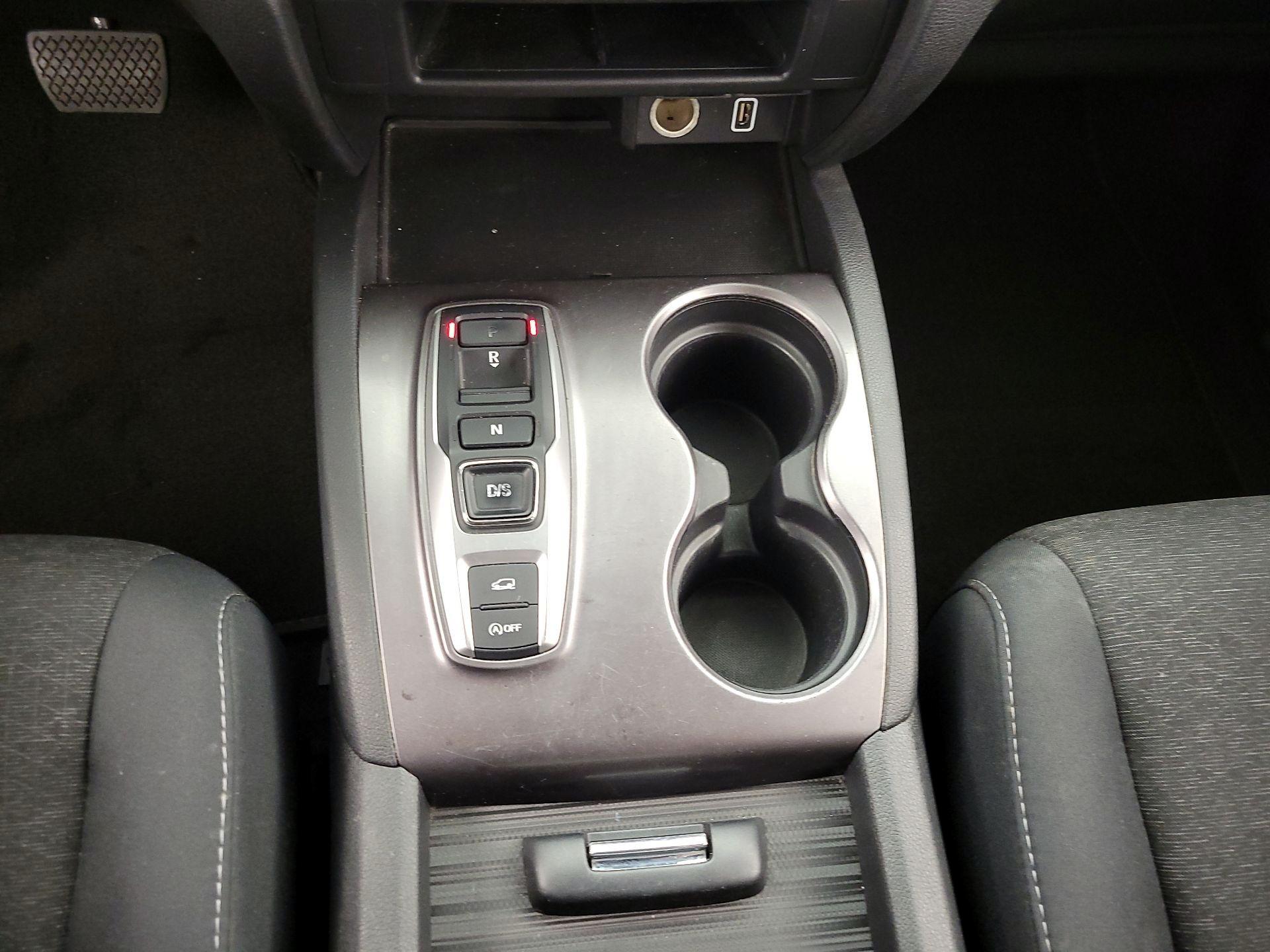 Thumbnail: 2019 Honda Passport - 17