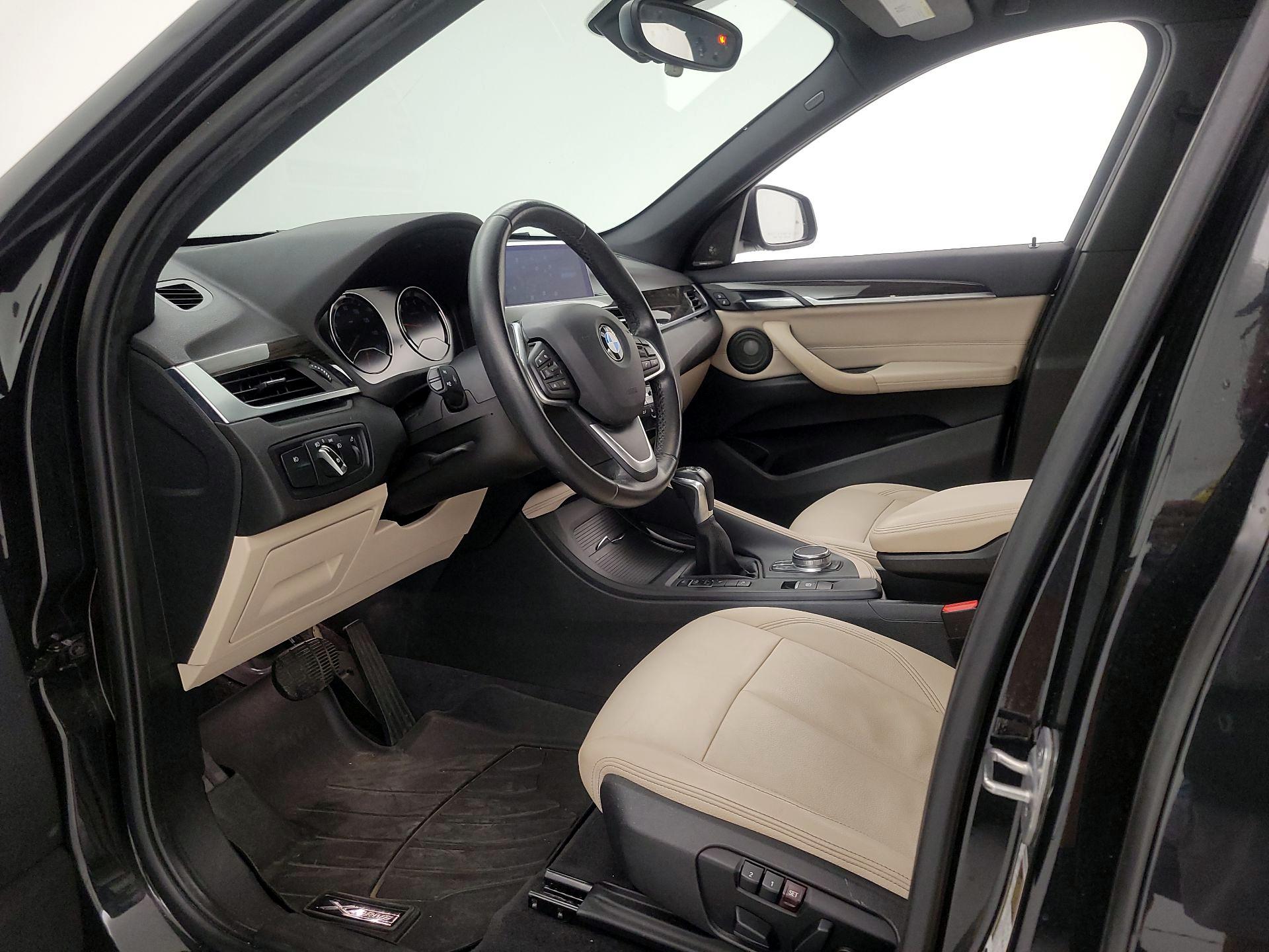 Thumbnail: 2018 BMW X1 - 11