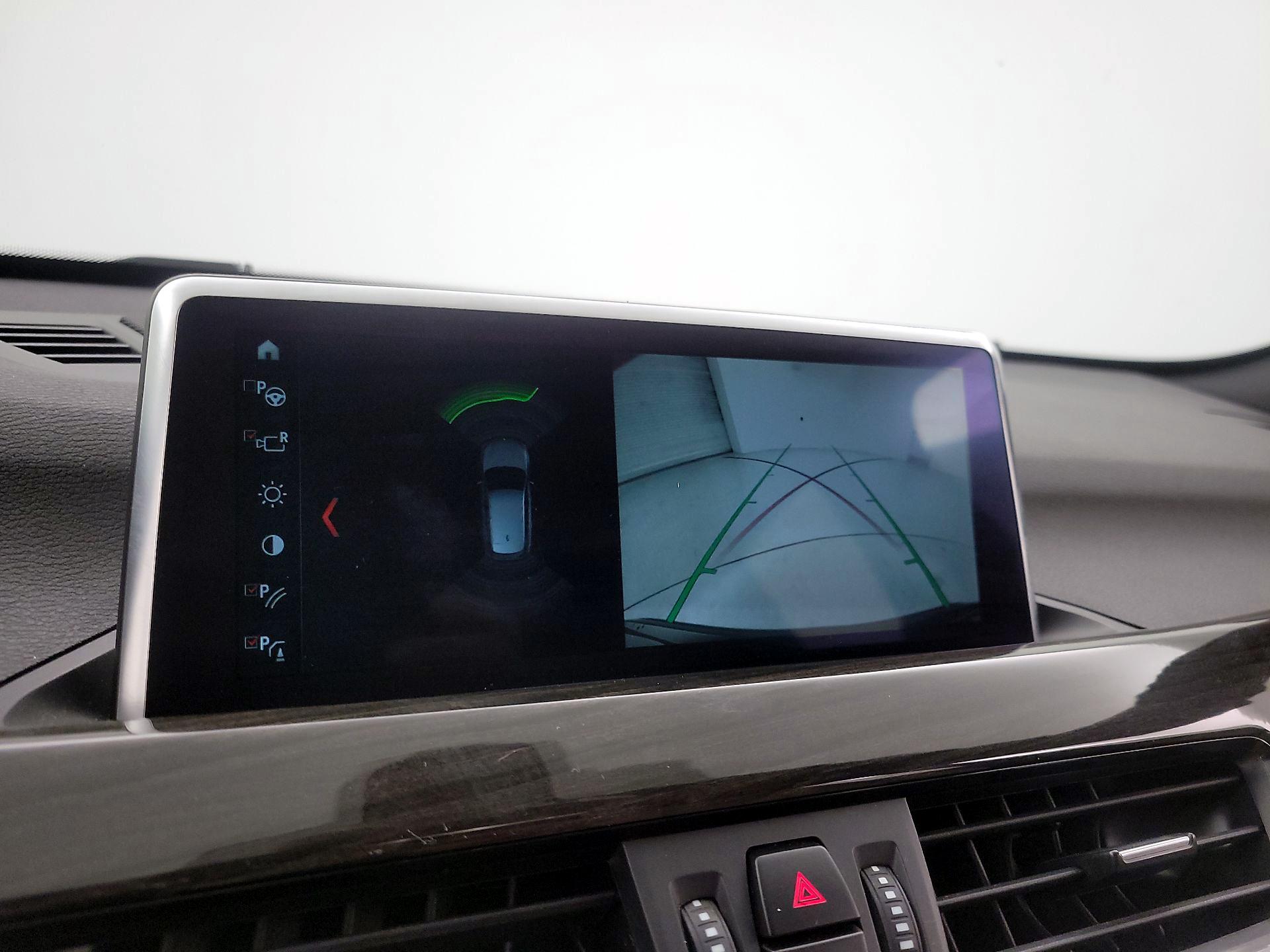 Thumbnail: 2018 BMW X1 - 15