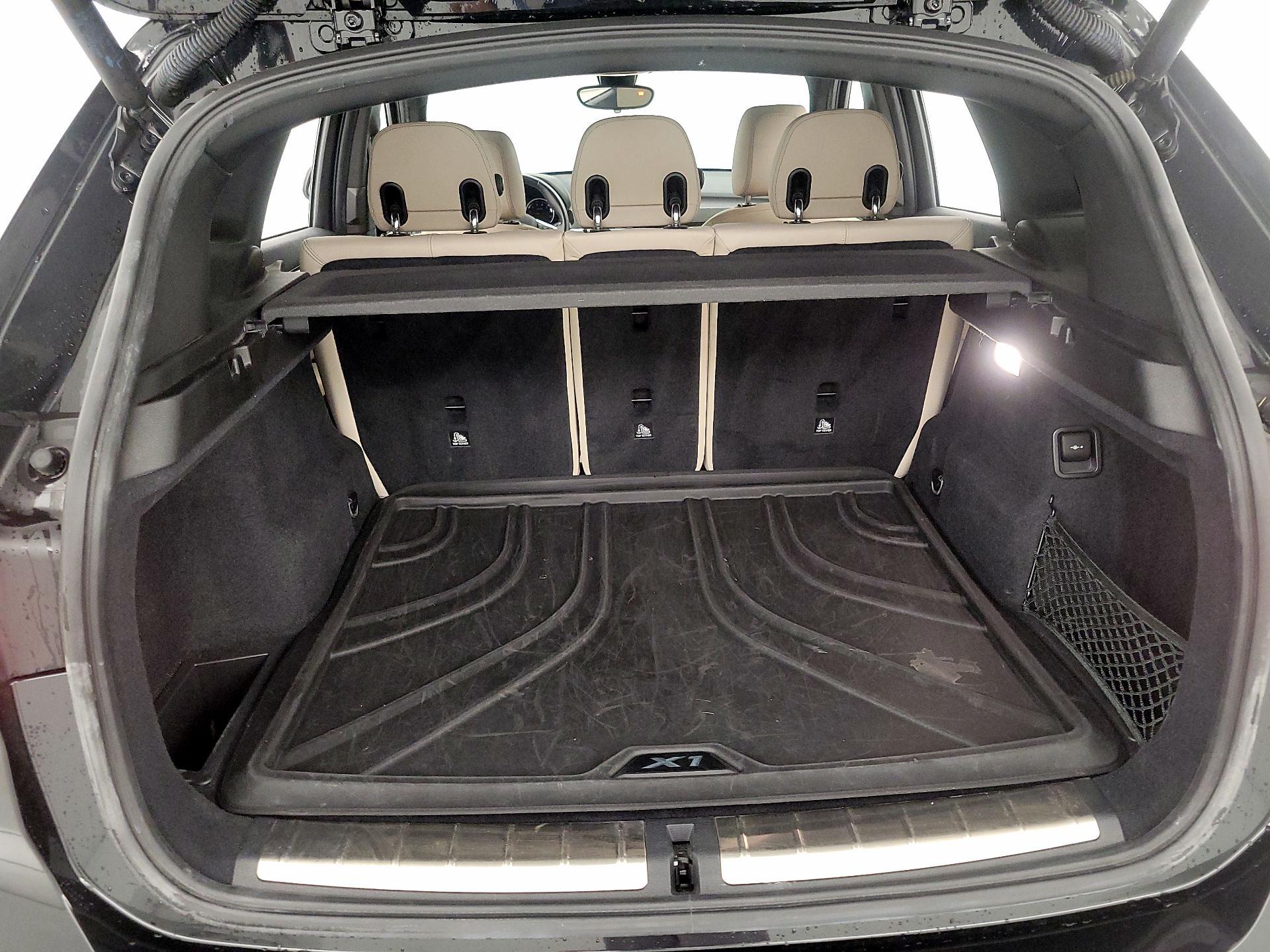 Thumbnail: 2018 BMW X1 - 20