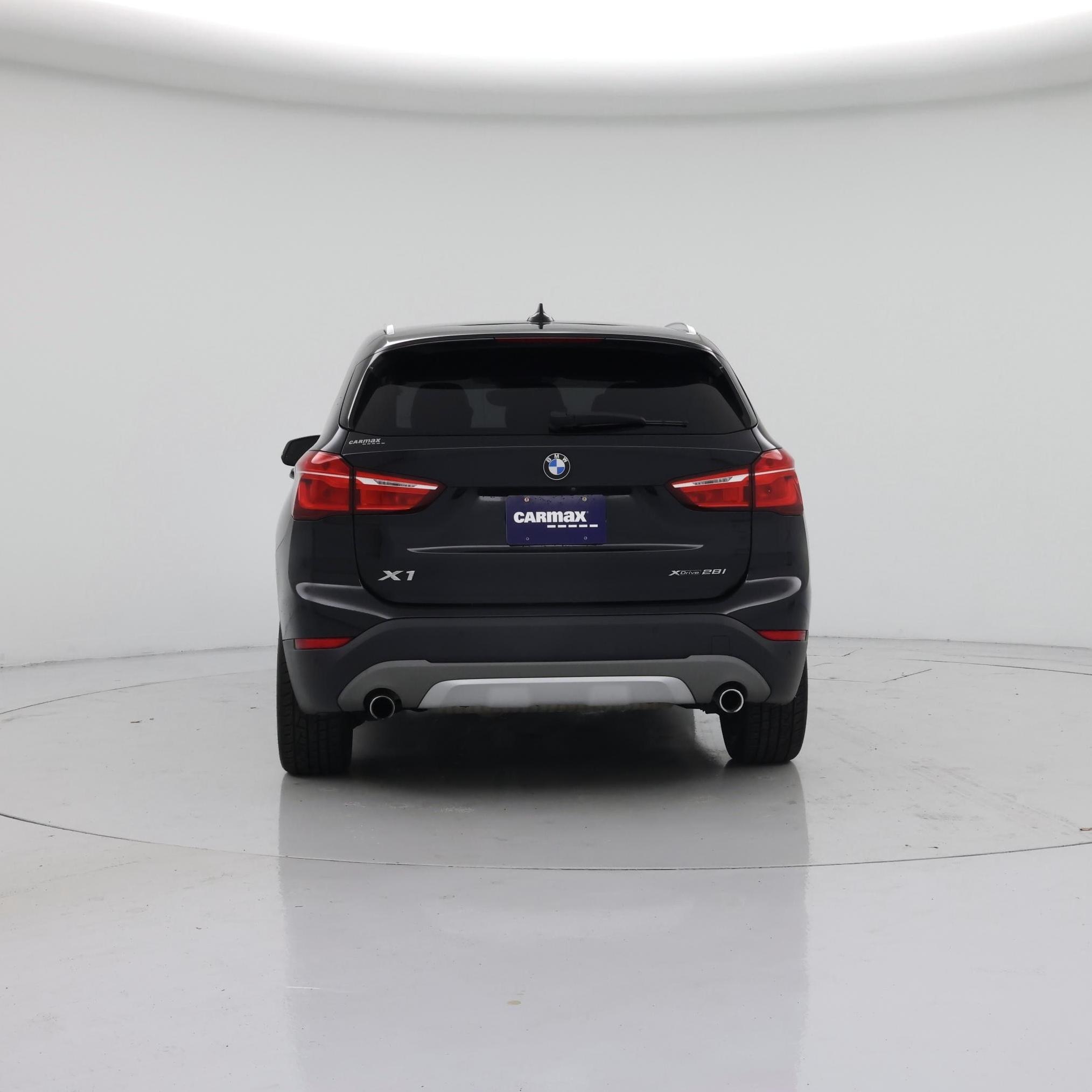 Thumbnail: 2018 BMW X1 - 6