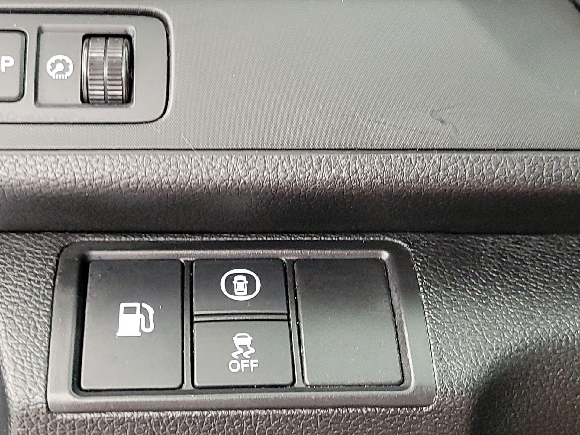 Thumbnail: 2019 Honda Insight - 13