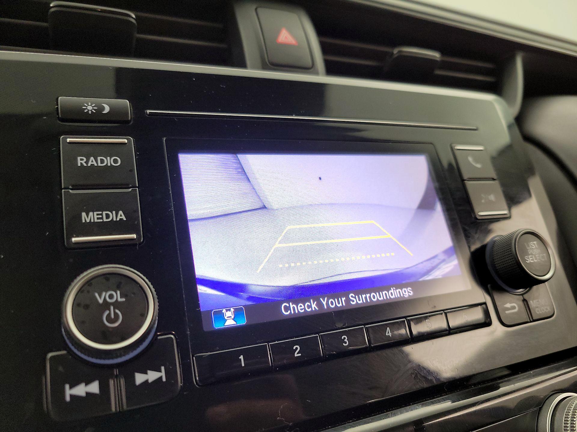 Thumbnail: 2019 Honda Insight - 14