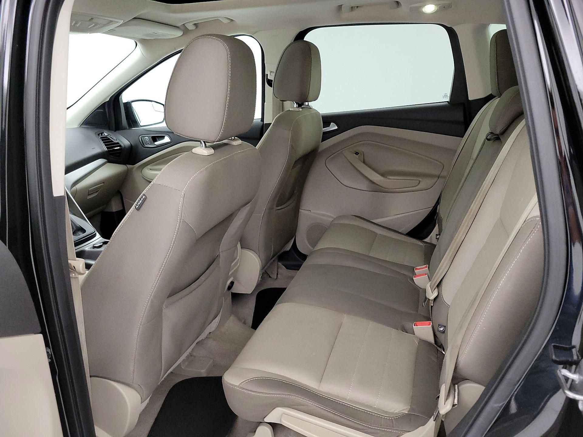 Thumbnail: 2016 Ford Escape - 20