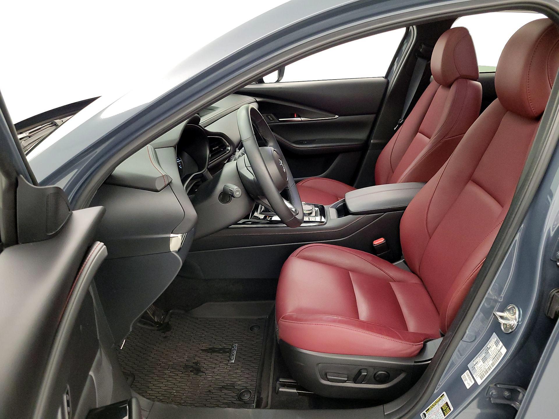 Thumbnail: 2025 Mazda CX-30 - 11