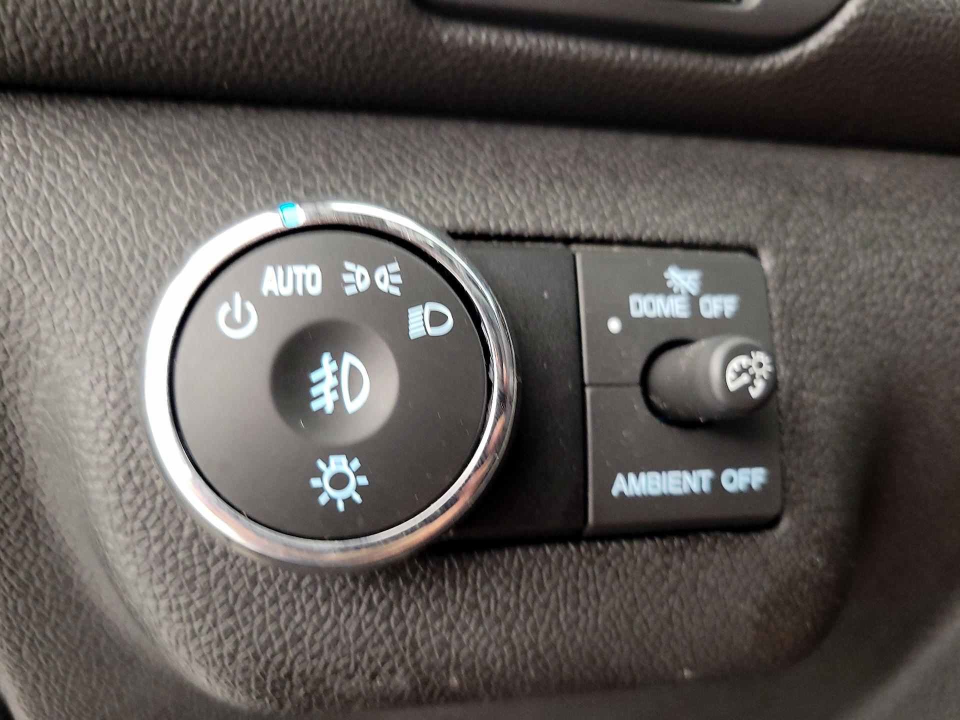 Thumbnail: 2017 Chevrolet Traverse - 13