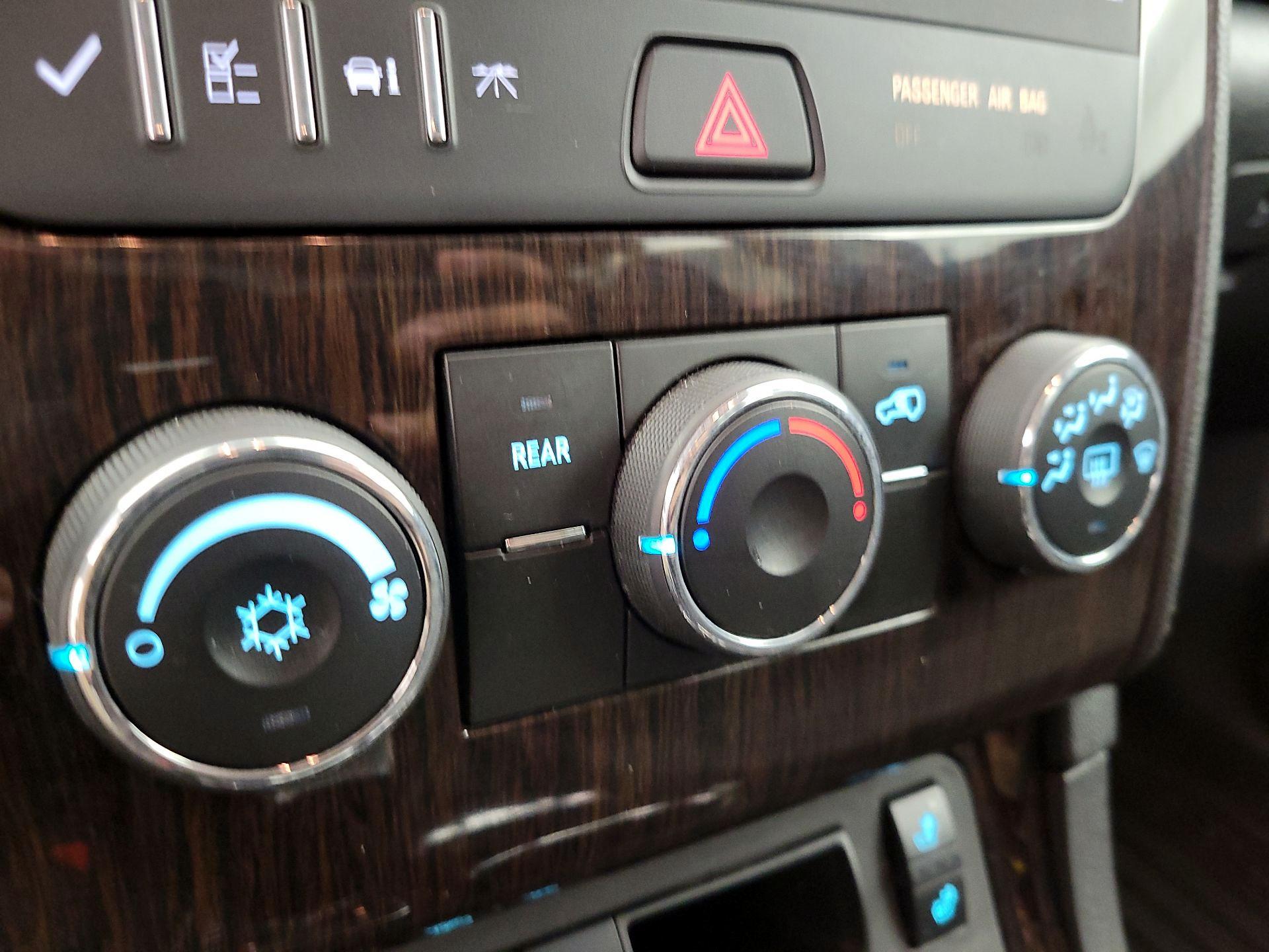 Thumbnail: 2017 Chevrolet Traverse - 16