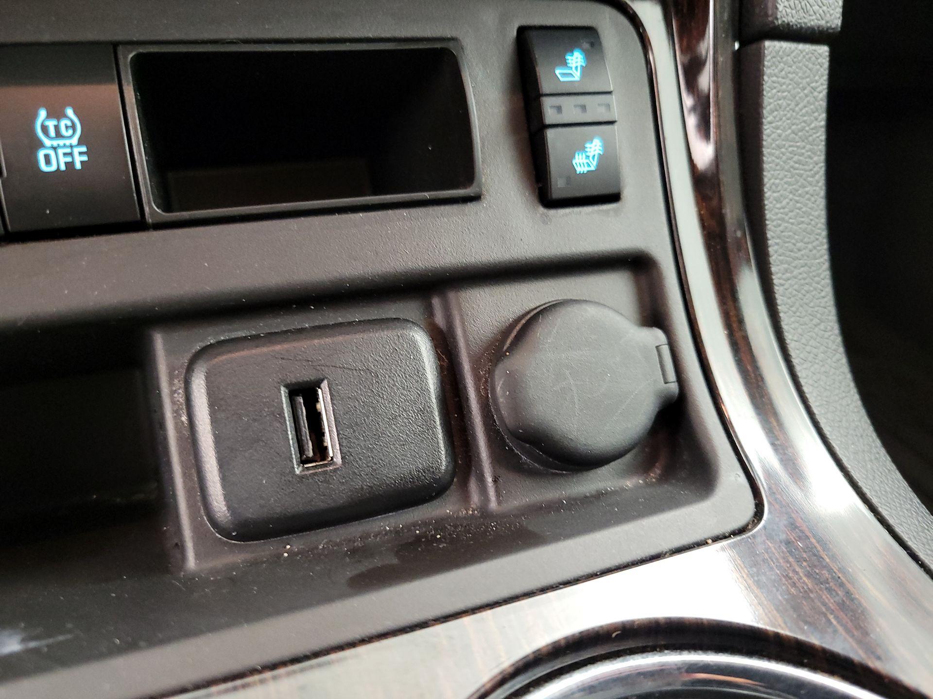 Thumbnail: 2017 Chevrolet Traverse - 18