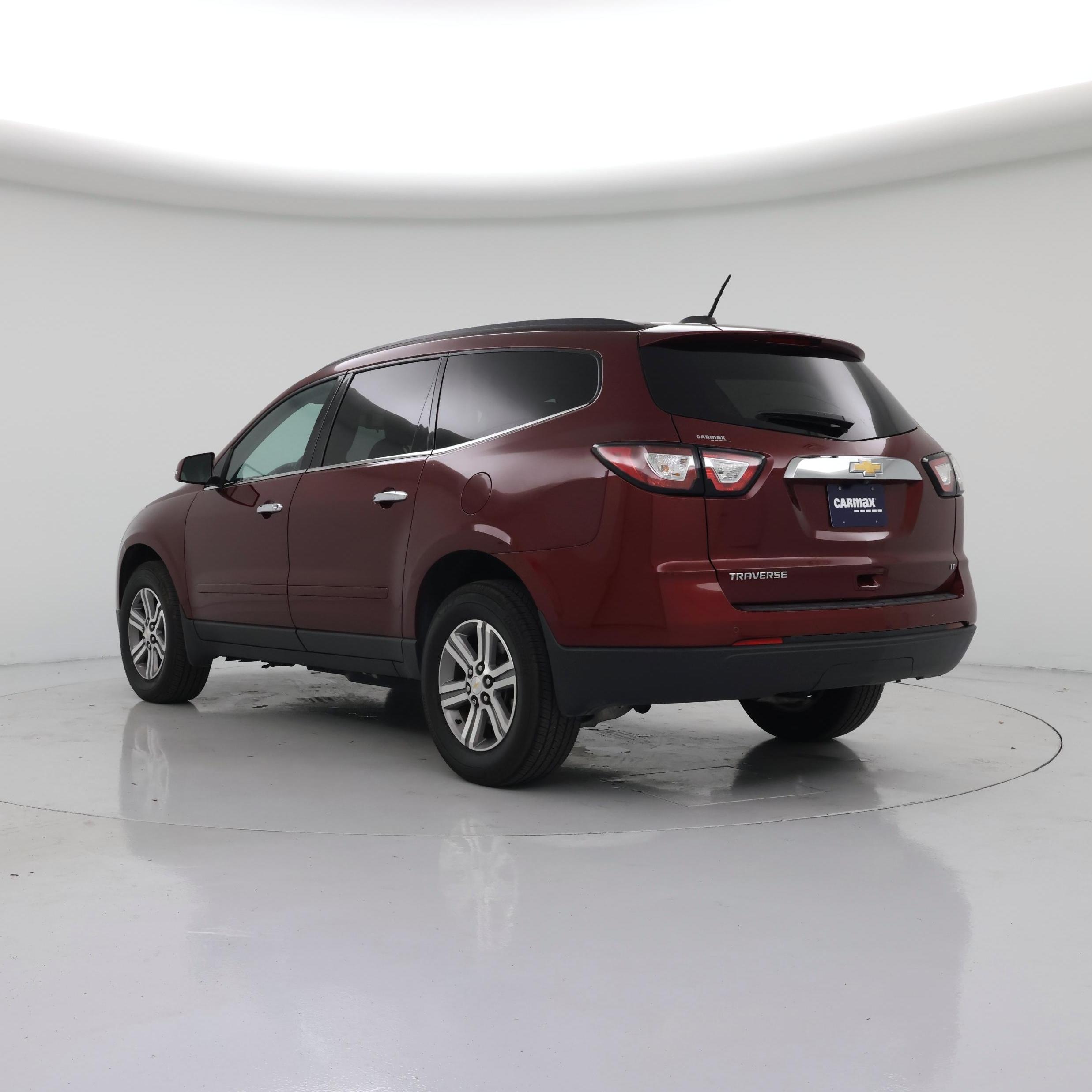 Thumbnail: 2017 Chevrolet Traverse - 2