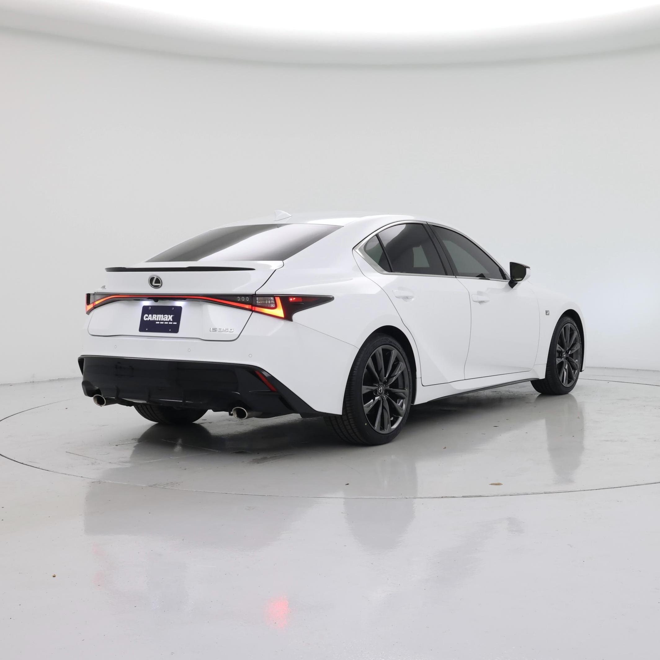 Thumbnail: 2024 Lexus IS - 8