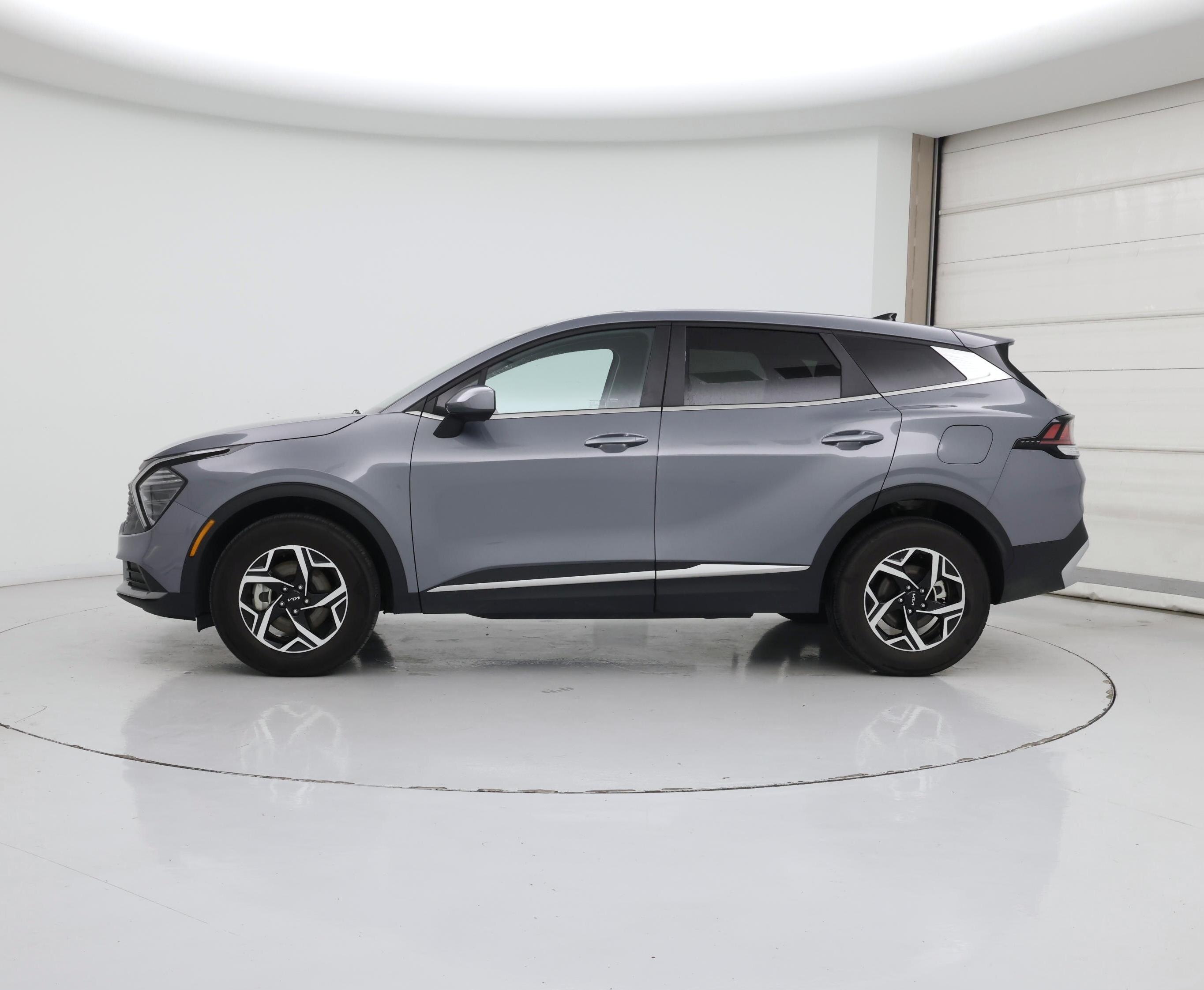 Thumbnail: 2025 Kia Sportage - 3