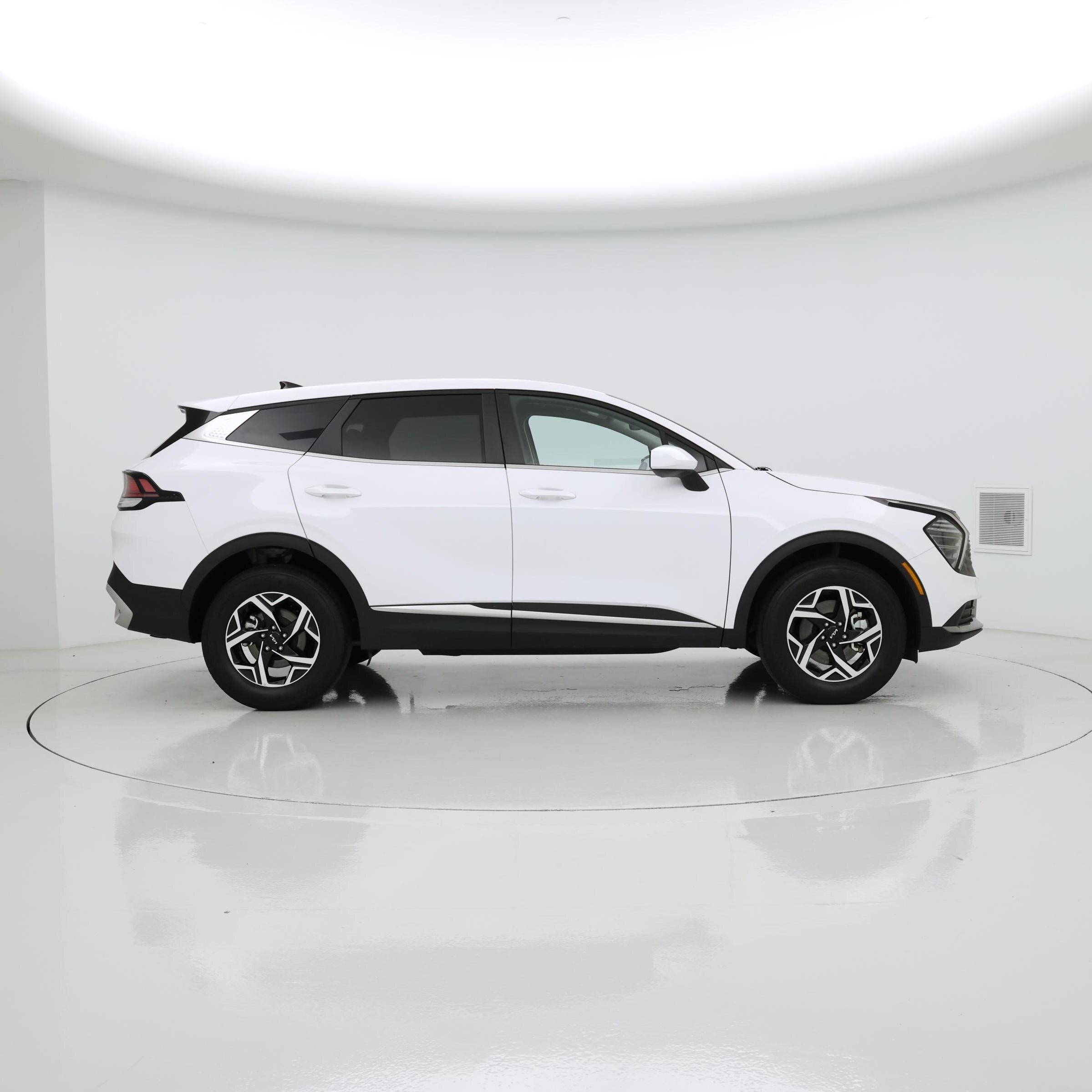 Thumbnail: 2025 Kia Sportage - 7