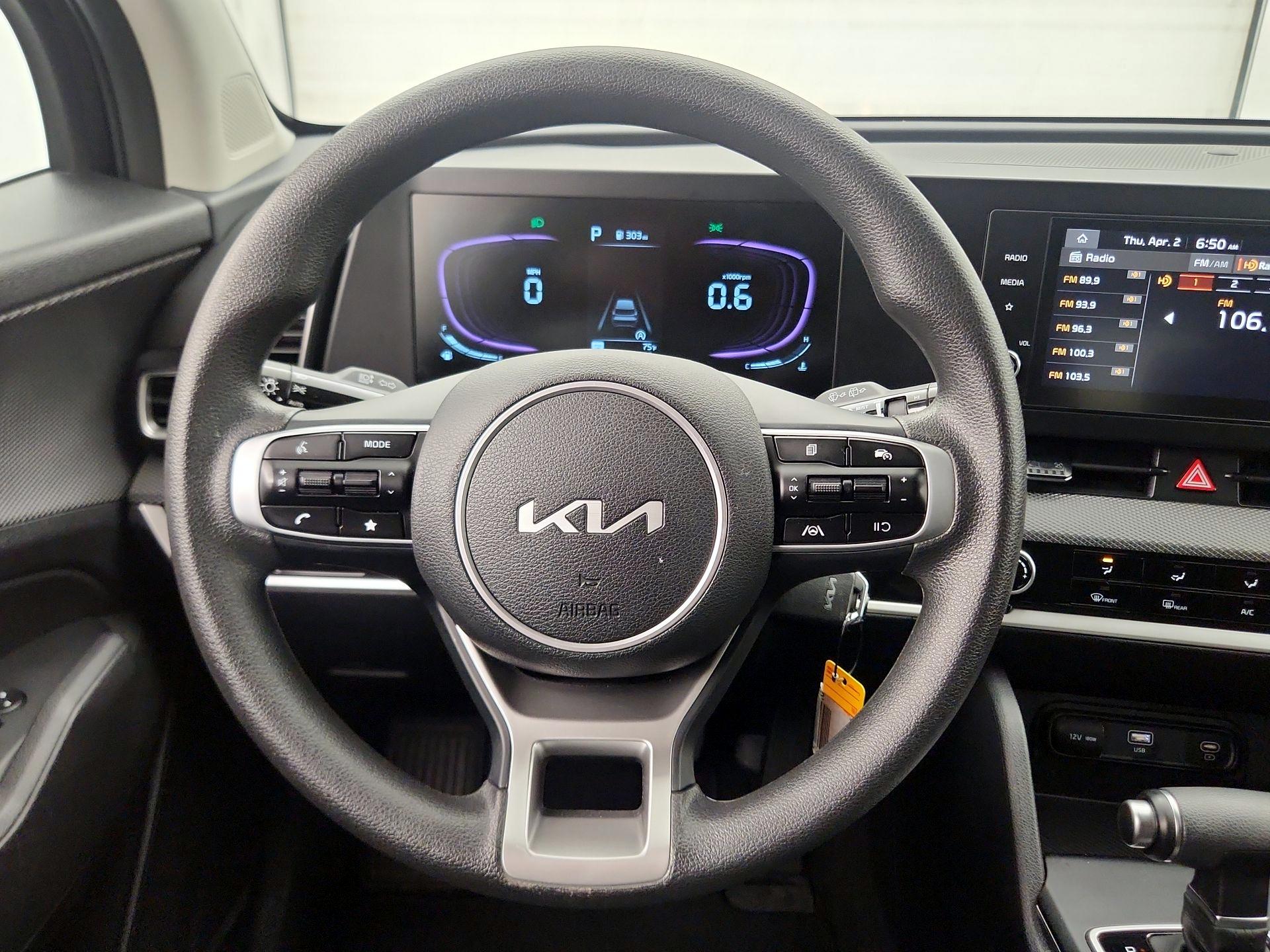 Thumbnail: 2025 Kia Sportage - 10