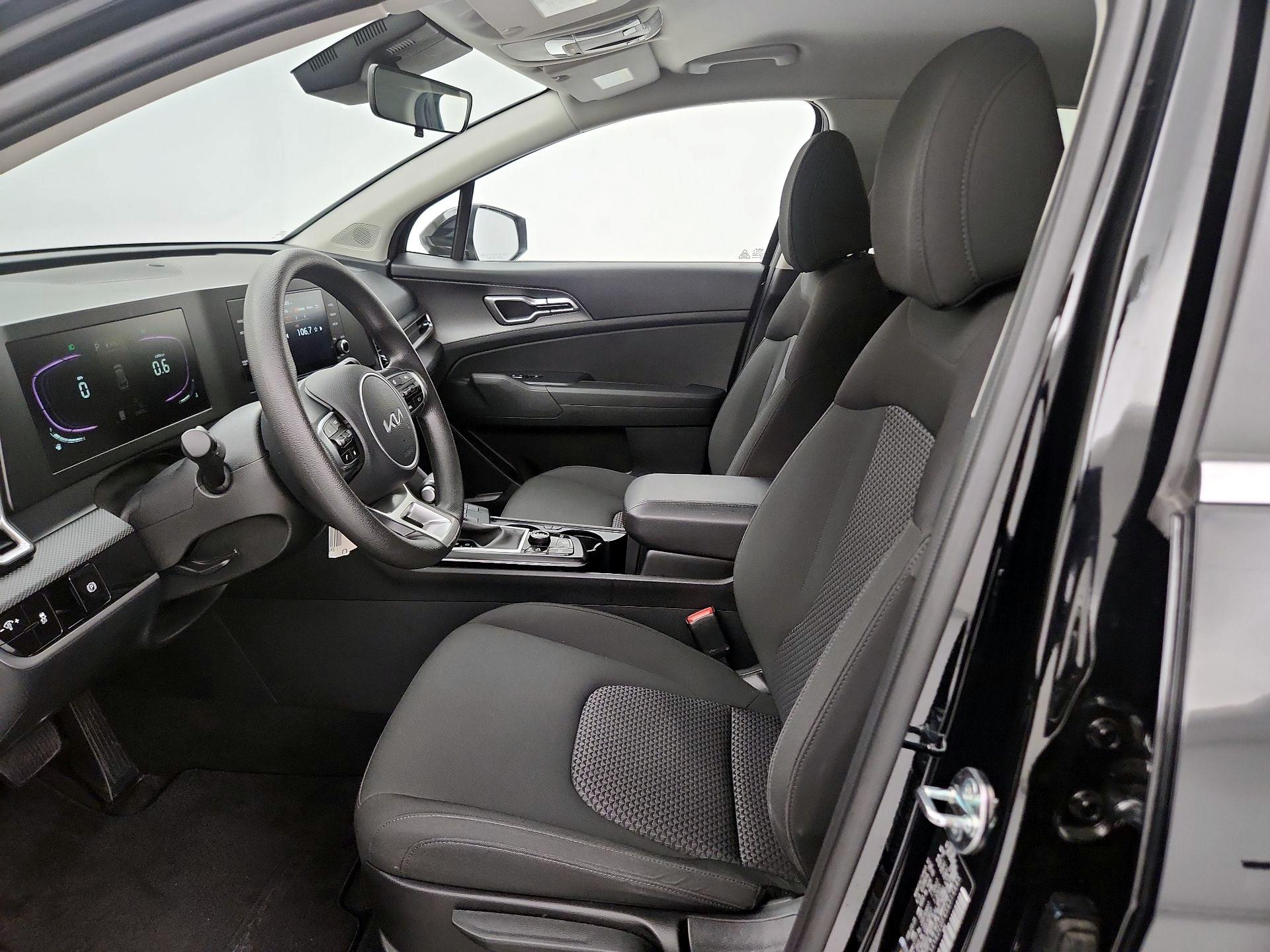 Thumbnail: 2025 Kia Sportage - 11