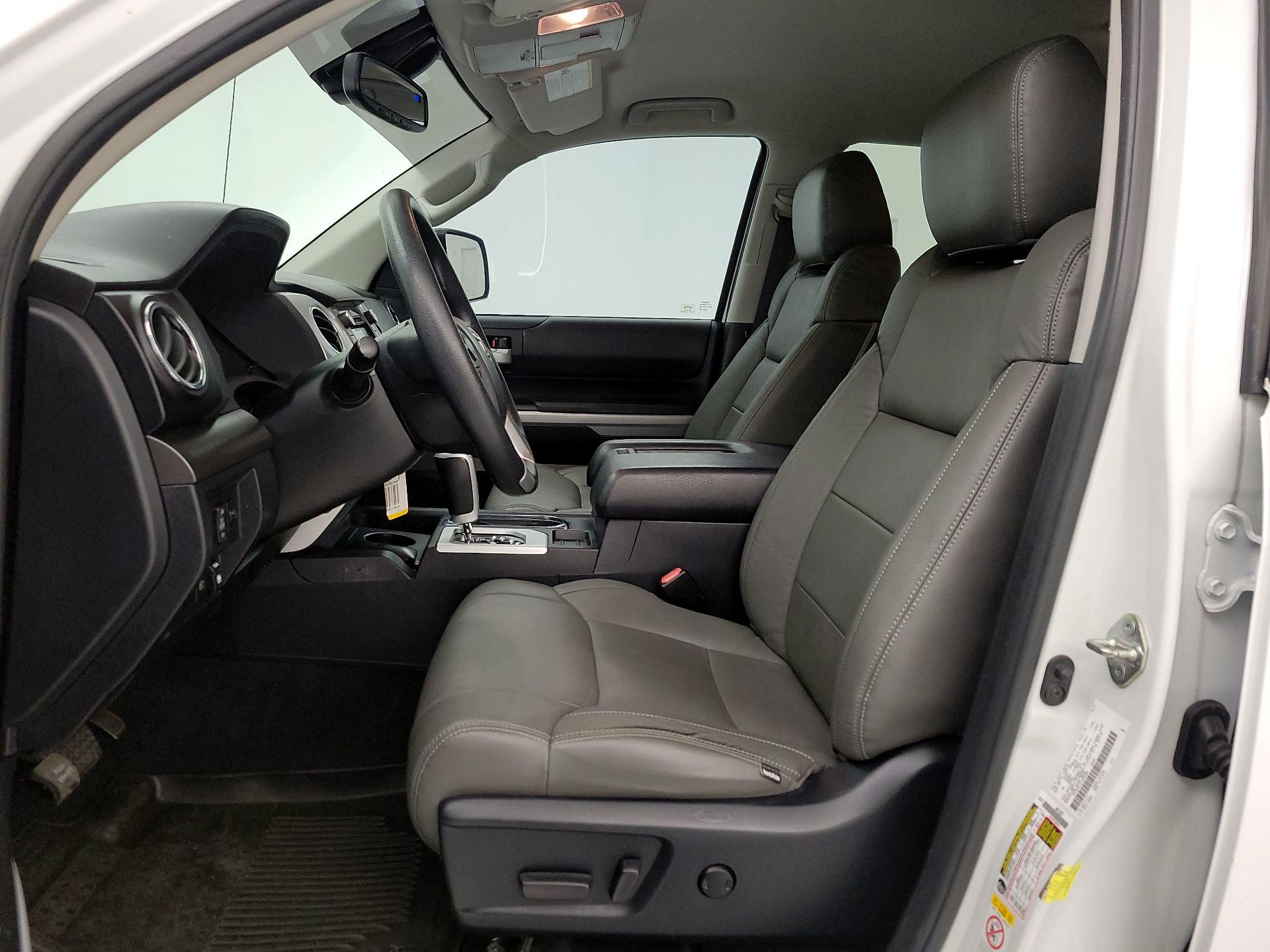Thumbnail: 2018 Toyota Tundra - 11