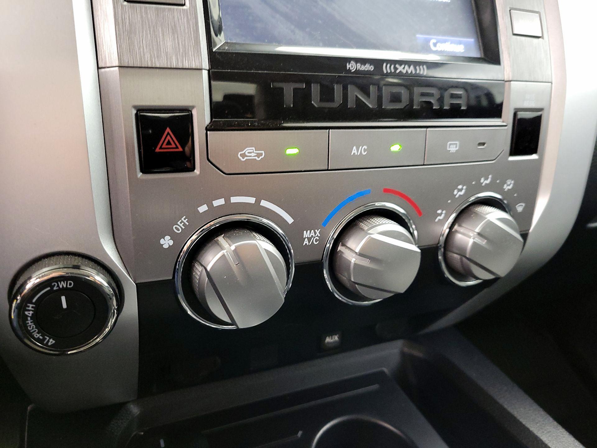 Thumbnail: 2018 Toyota Tundra - 16