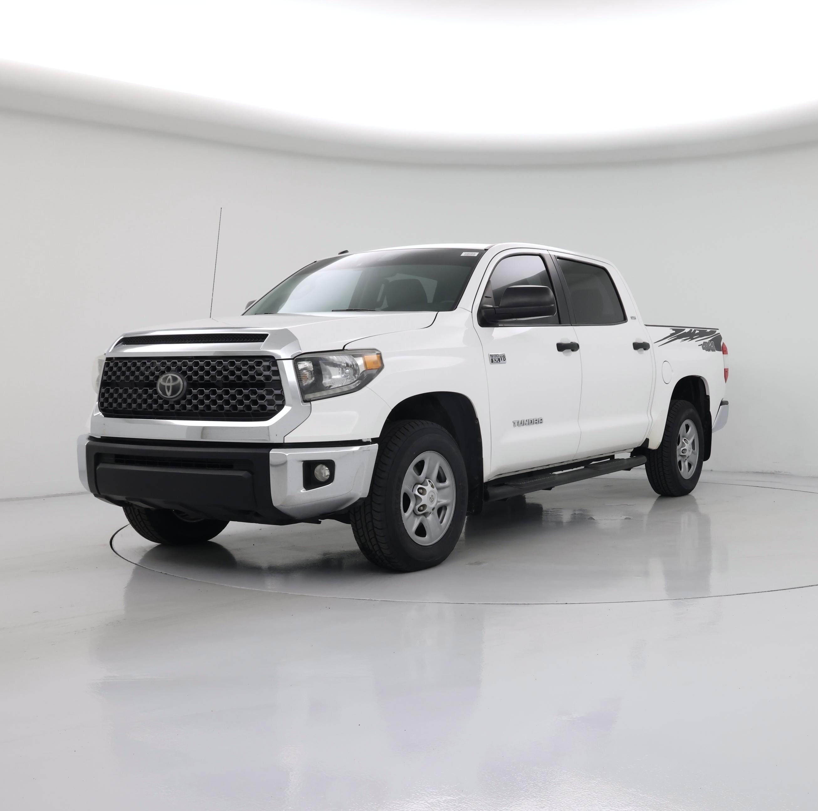 Thumbnail: 2018 Toyota Tundra - 4