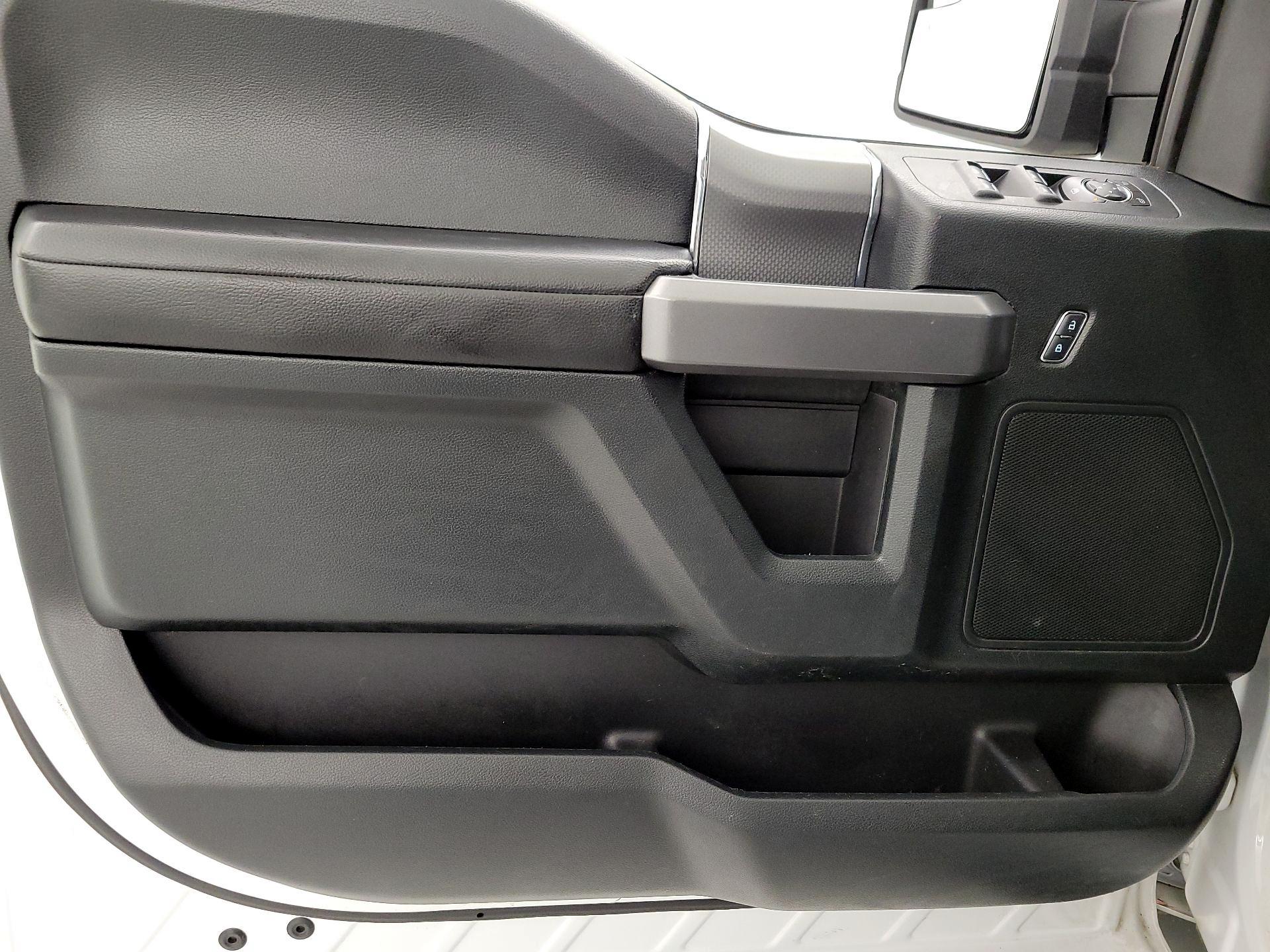 Thumbnail: 2016 Ford F-150 - 12