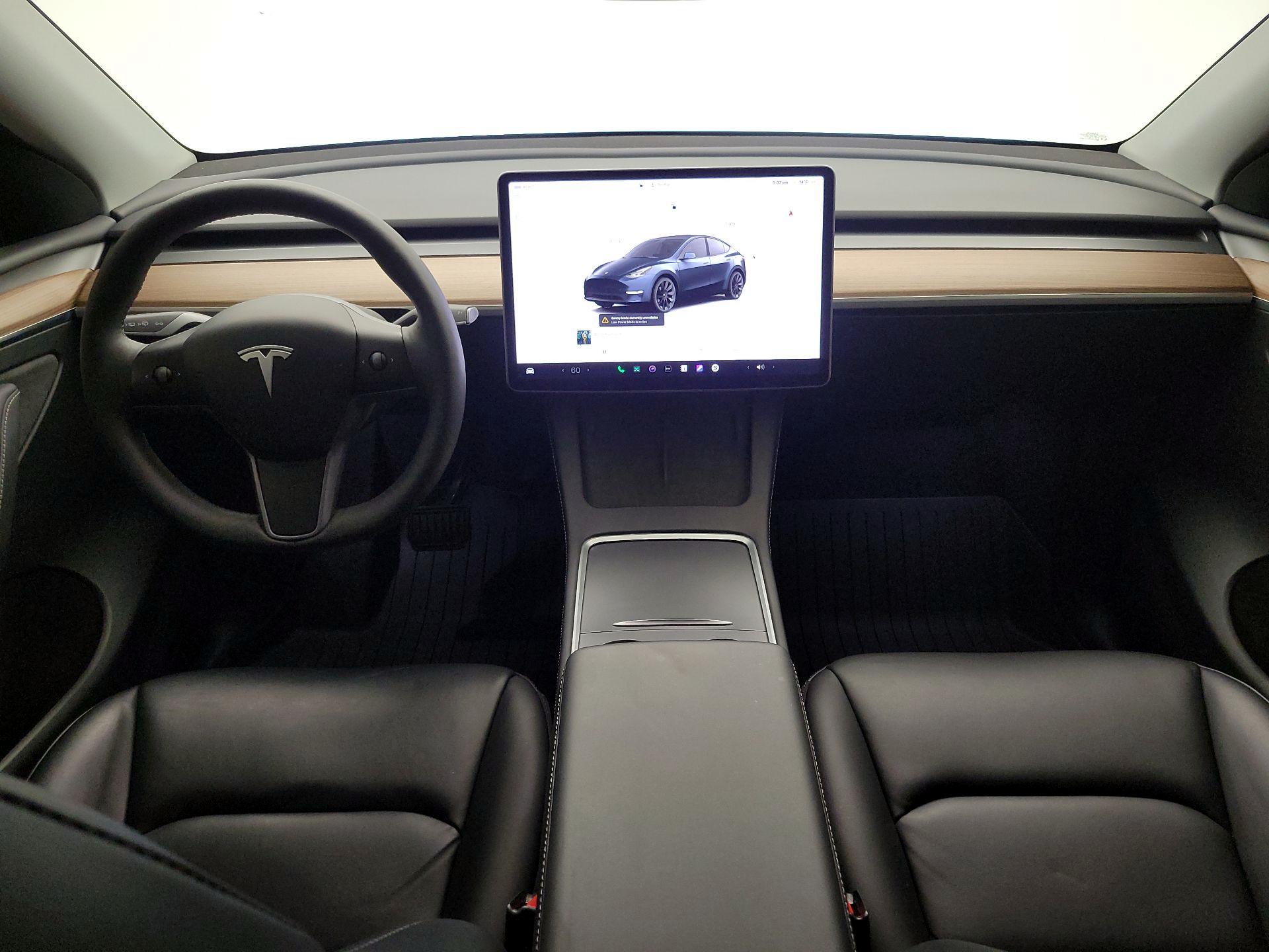 Thumbnail: 2024 Tesla Model Y - 9