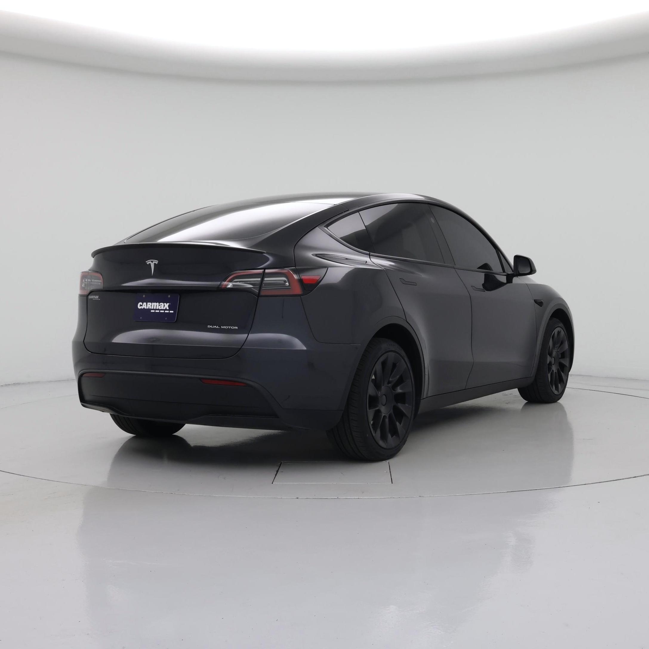Thumbnail: 2024 Tesla Model Y - 8