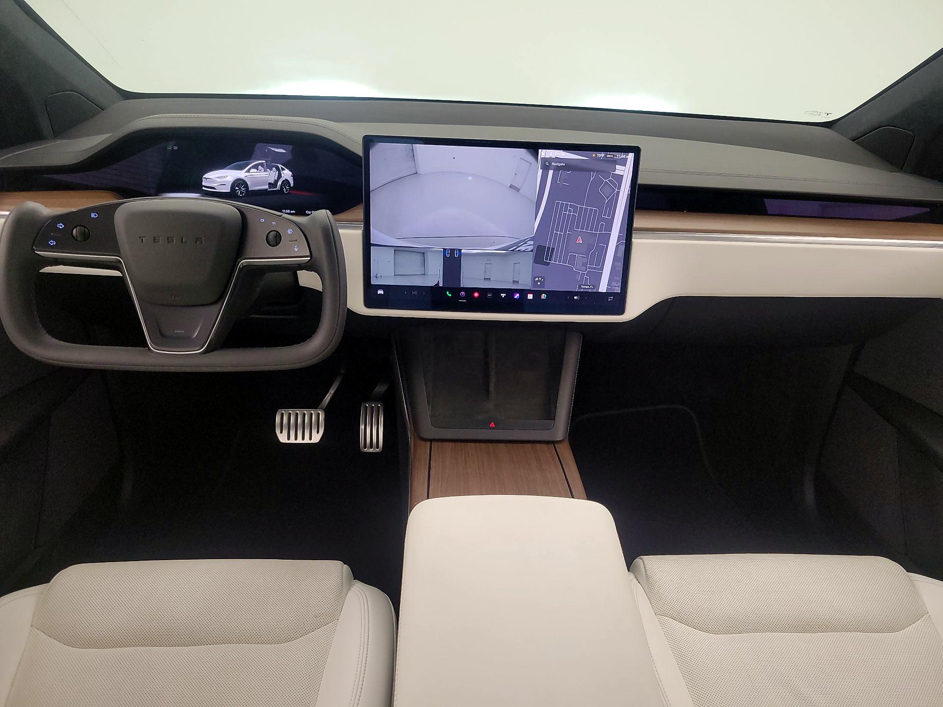 Thumbnail: 2022 Tesla Model X - 9