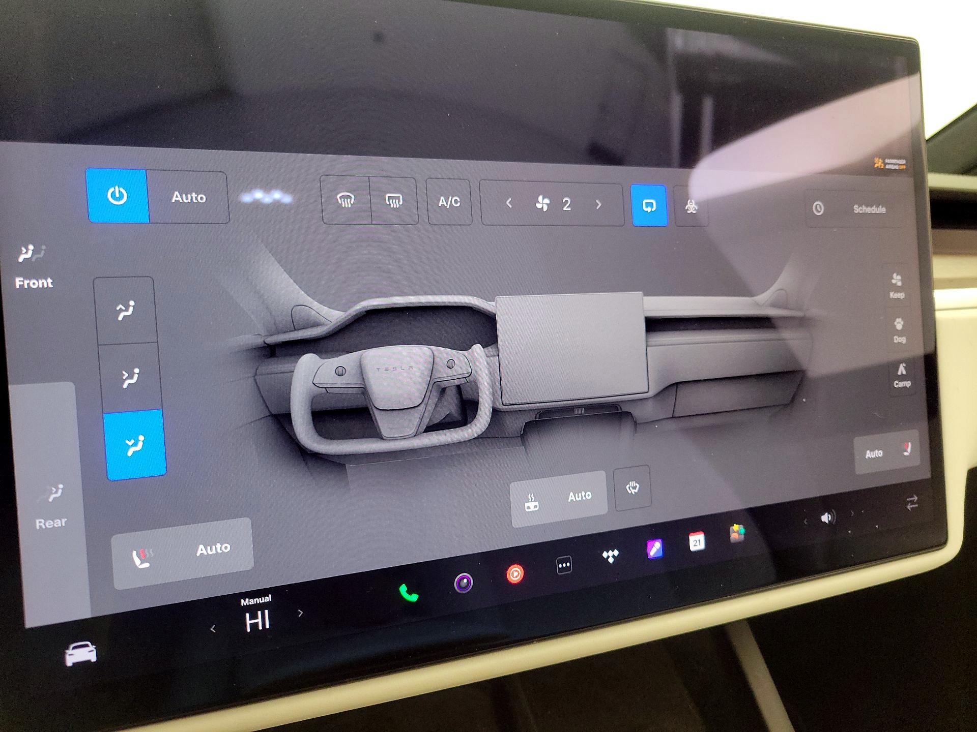 Thumbnail: 2022 Tesla Model X - 16