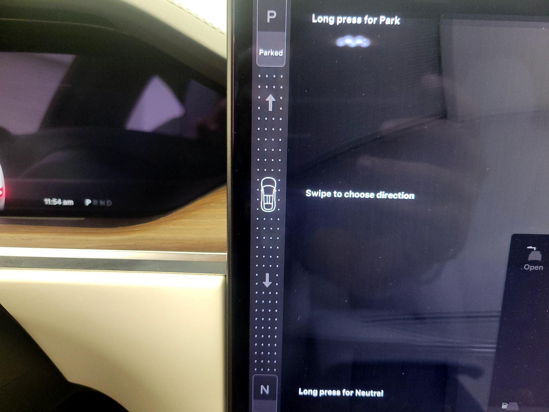 Thumbnail: 2022 Tesla Model X - 17