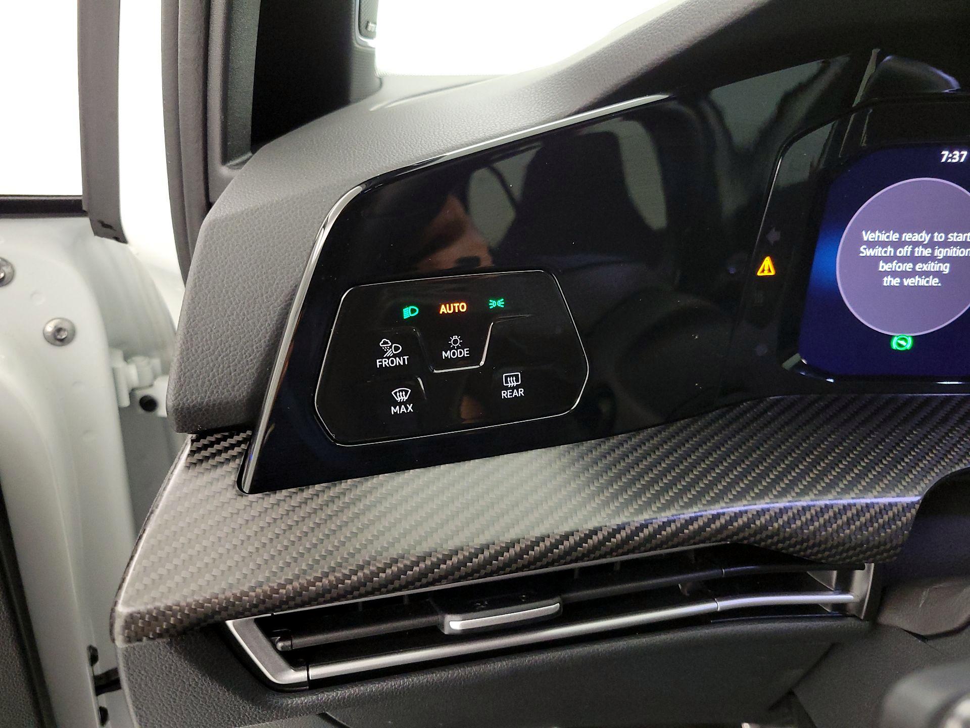 Thumbnail: 2025 Volkswagen Golf - 13