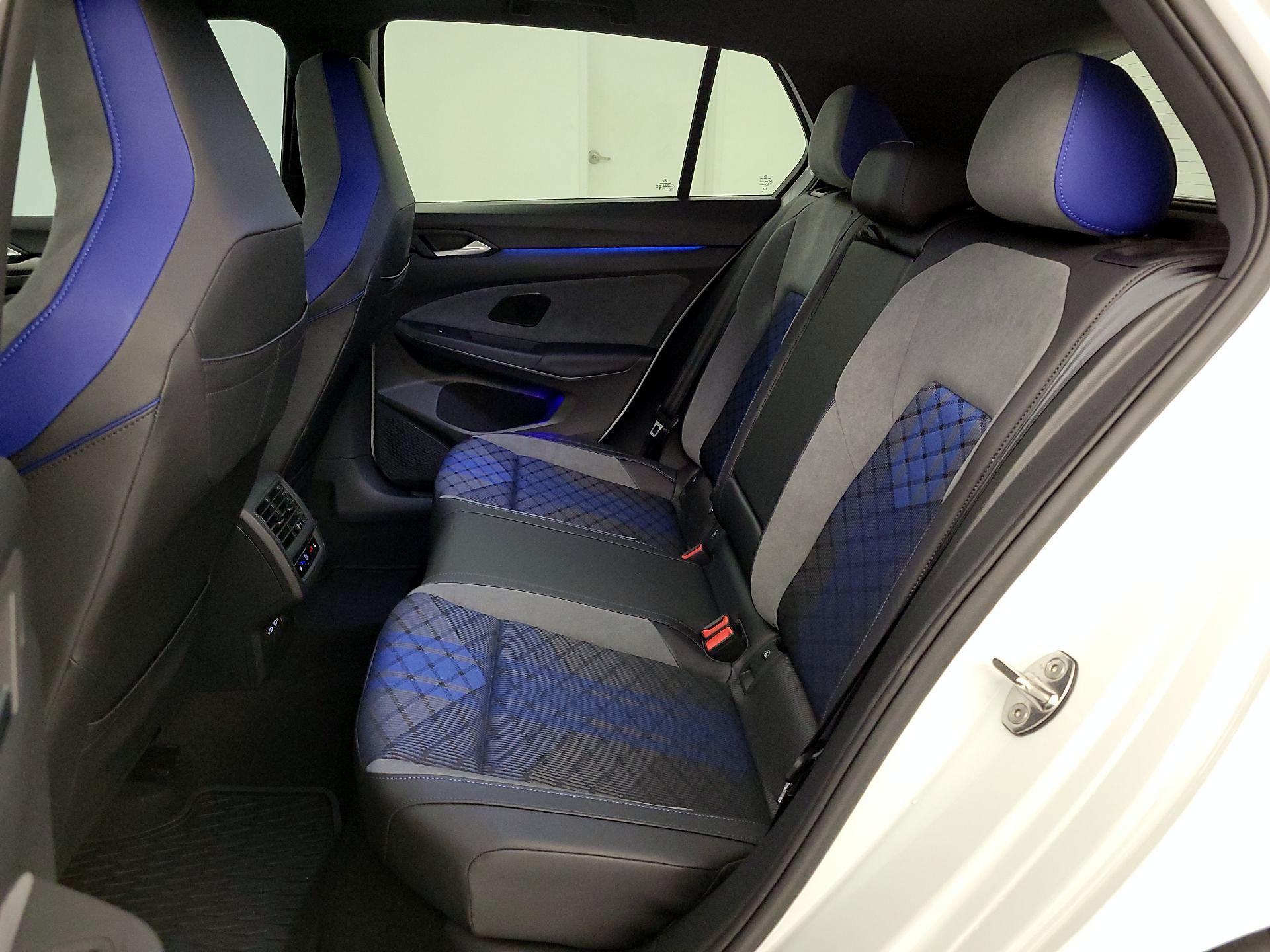 Thumbnail: 2025 Volkswagen Golf - 20