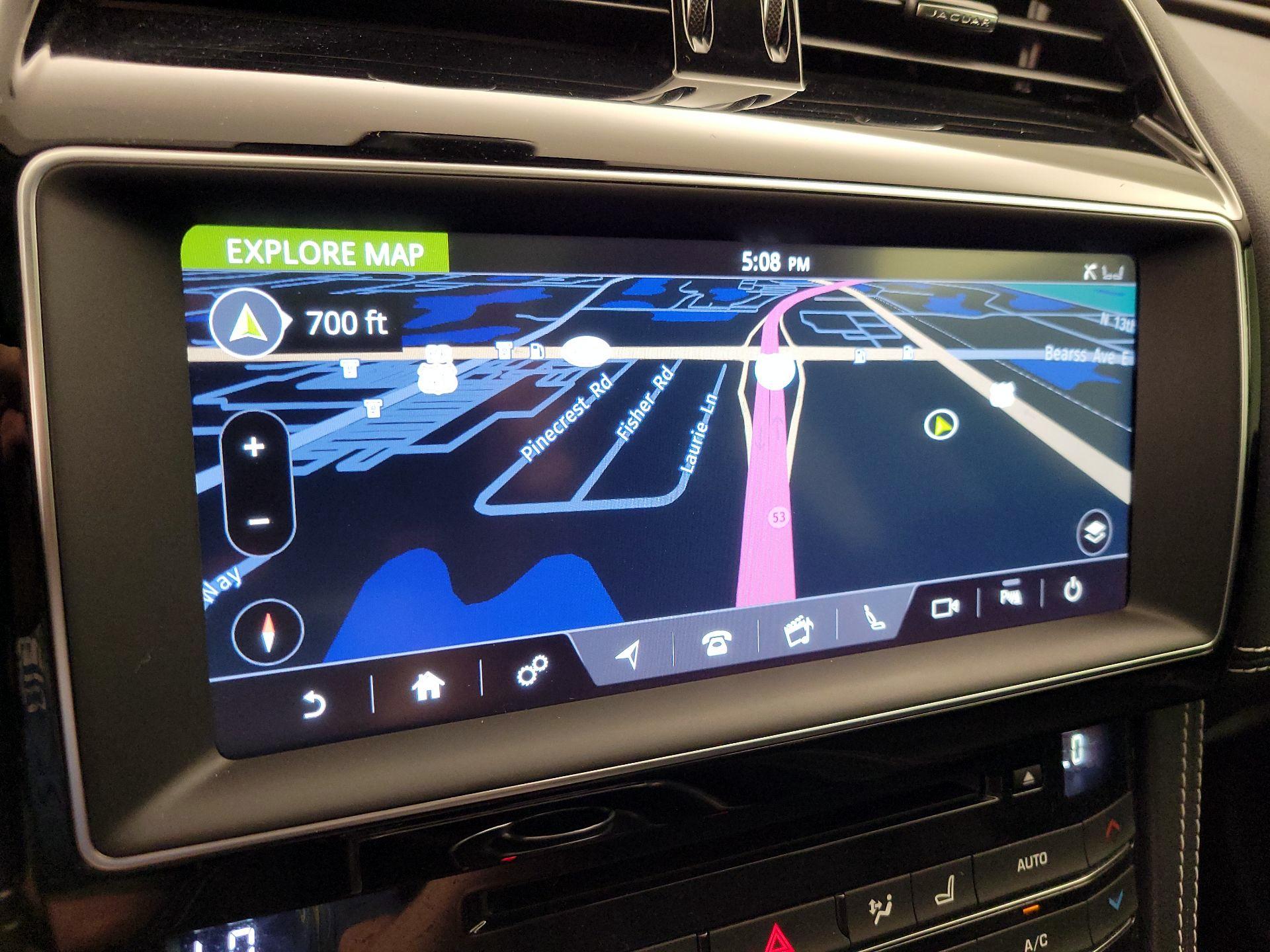 Thumbnail: 2019 Jaguar F-Pace - 14